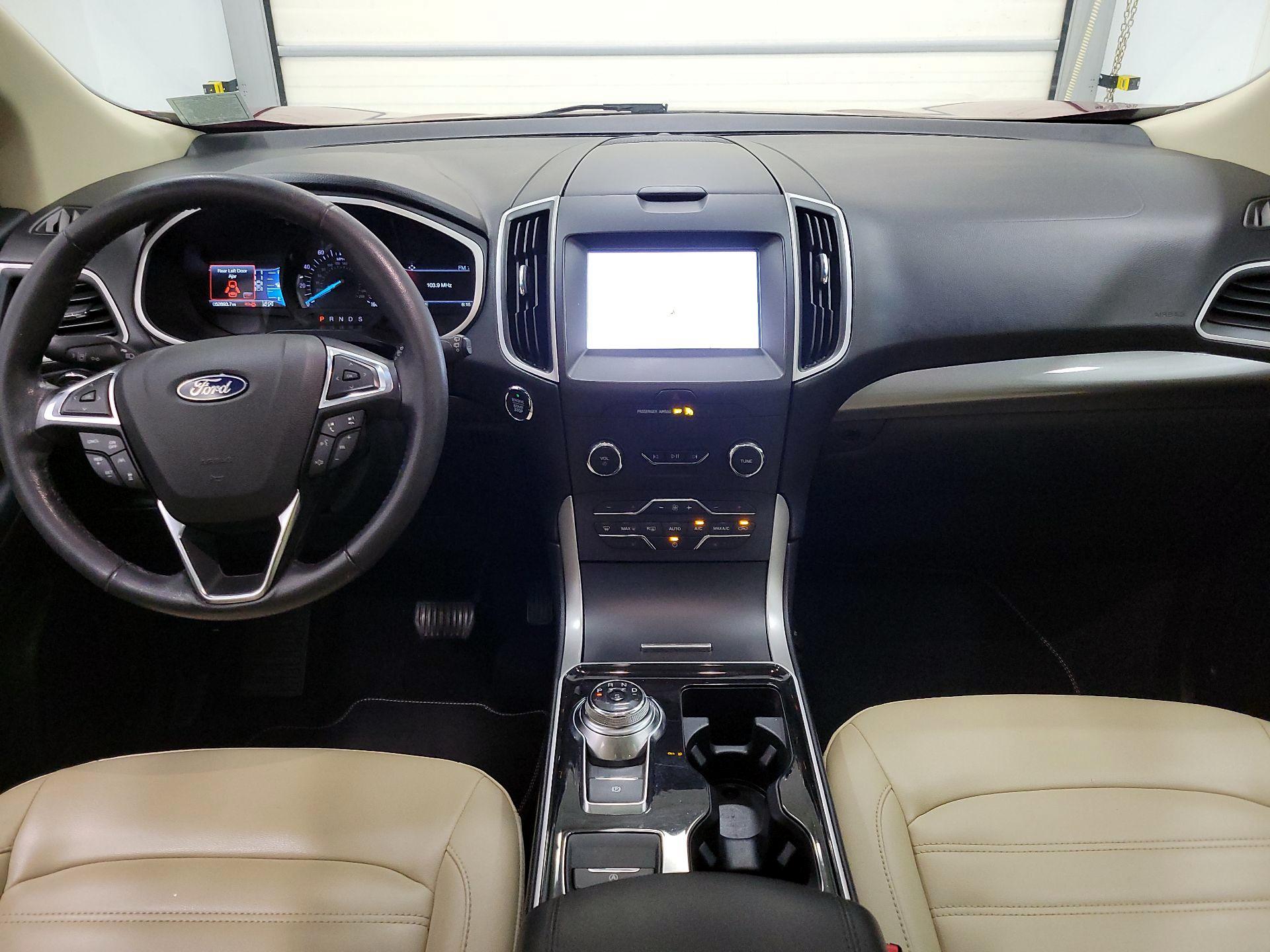 Thumbnail: 2019 Ford Edge - 9