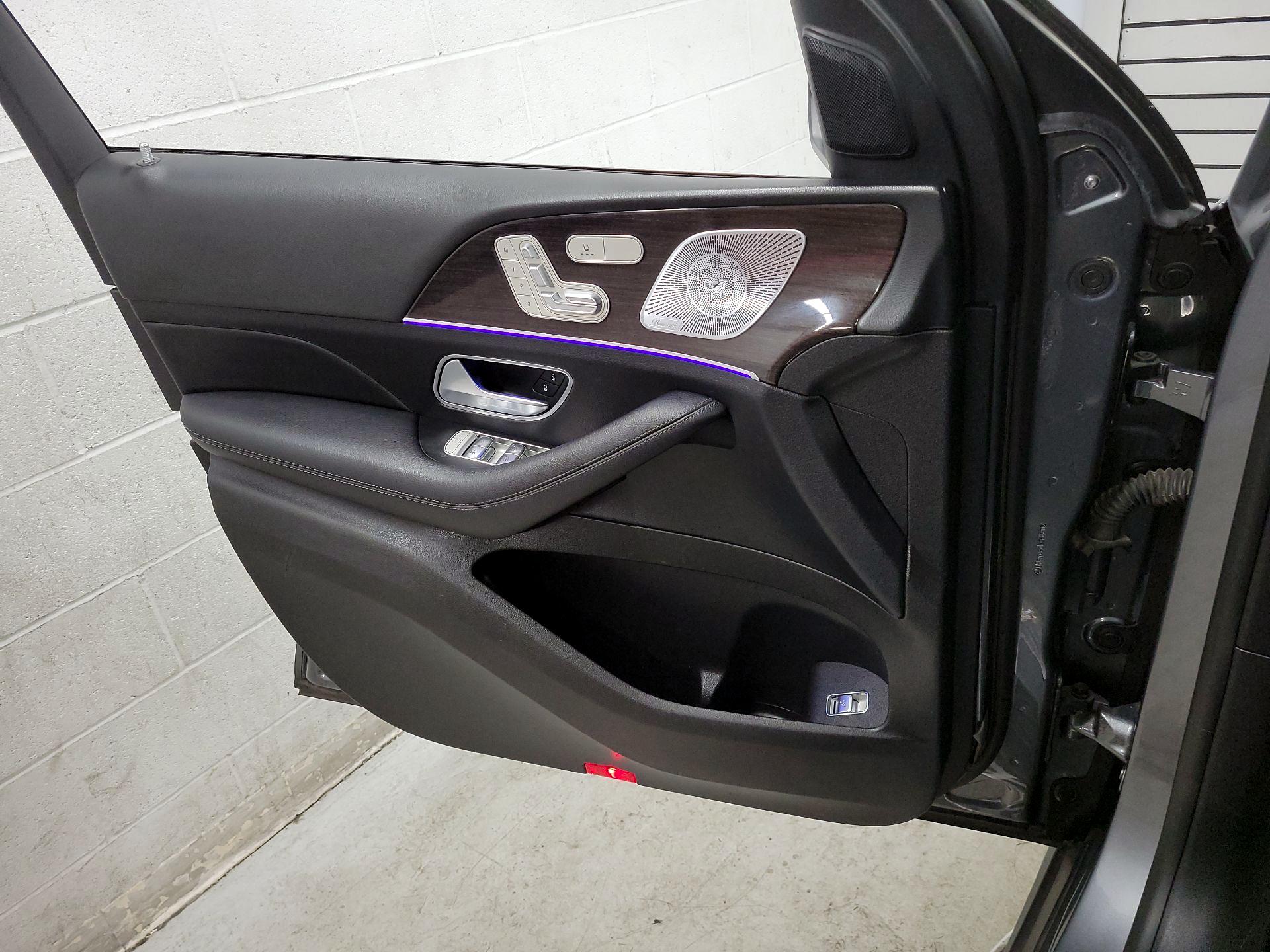 Thumbnail: 2020 Mercedes-Benz GLE - 12