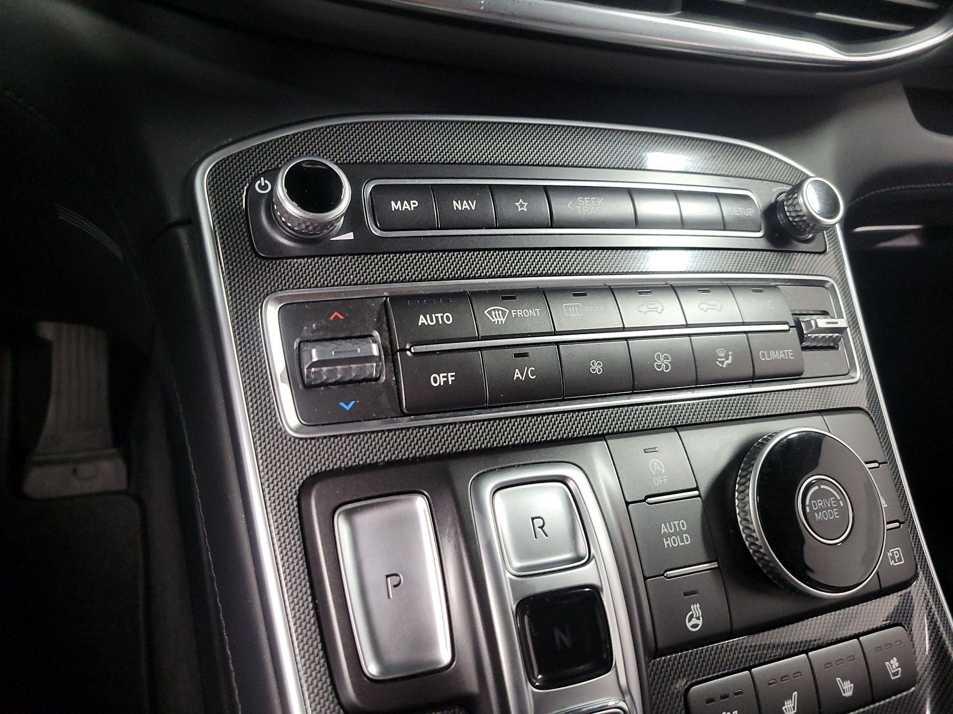 Thumbnail: 2021 Hyundai Santa Fe - 16