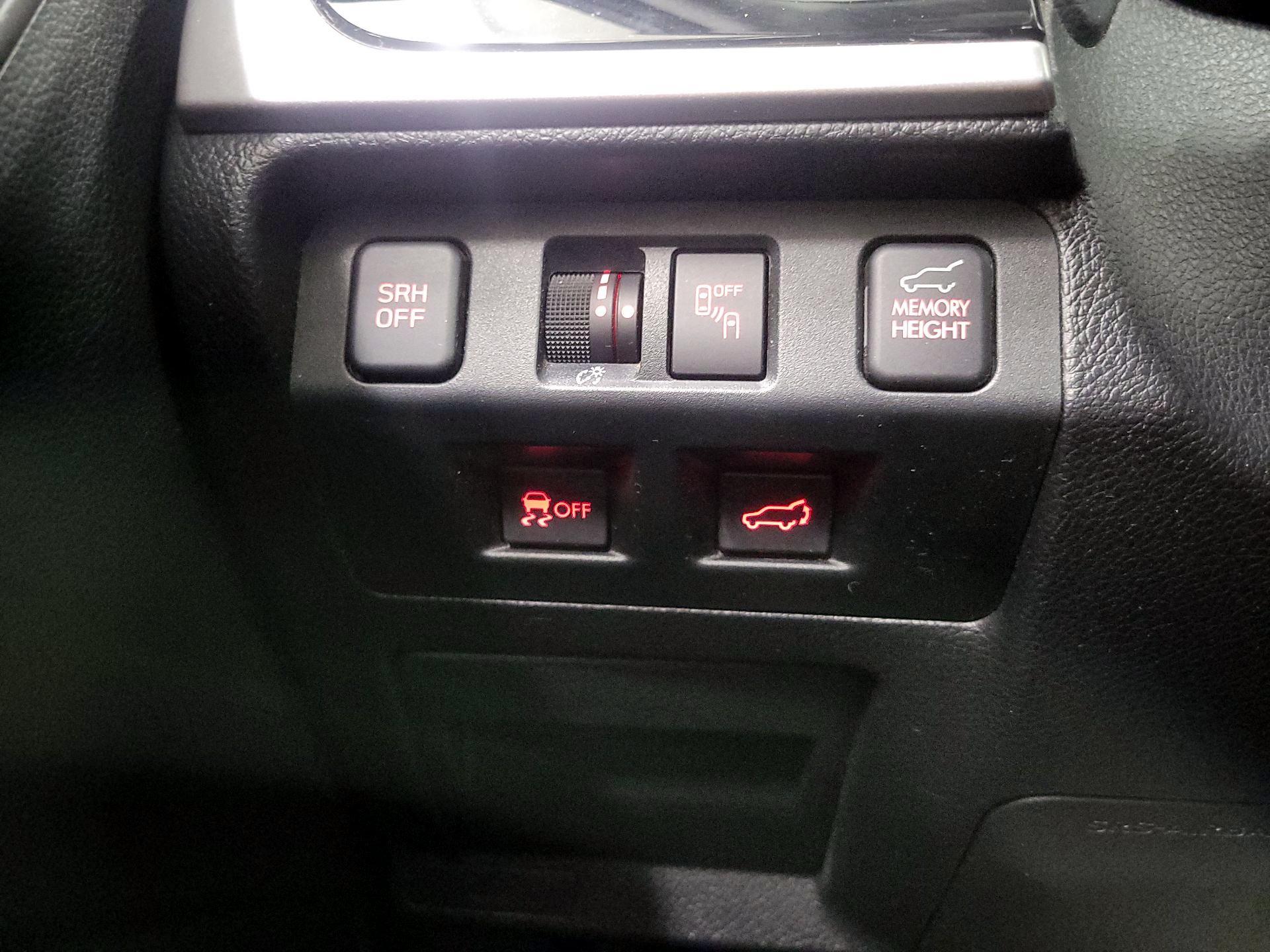 Thumbnail: 2017 Subaru Forester - 13