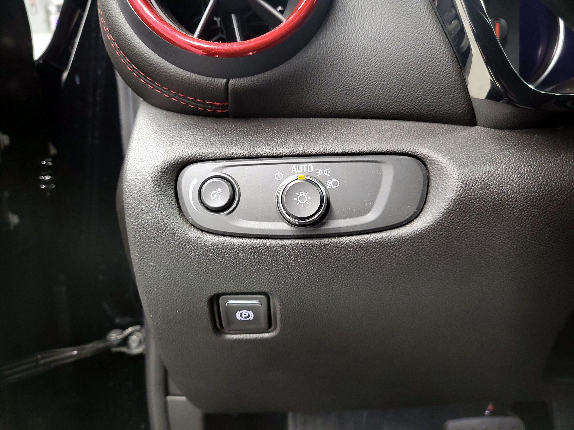 Thumbnail: 2025 Chevrolet Blazer - 13