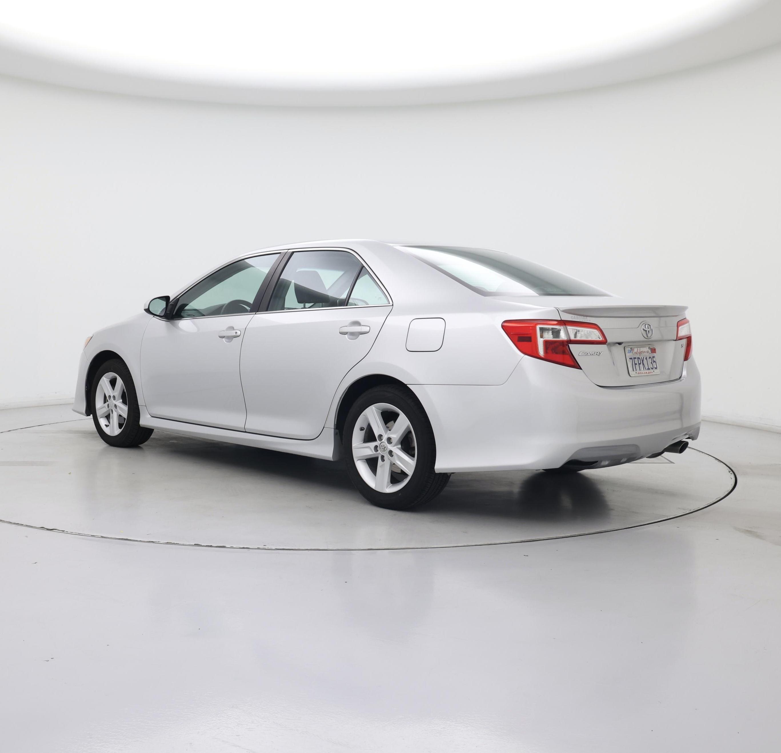 Thumbnail: 2014 Toyota Camry - 2