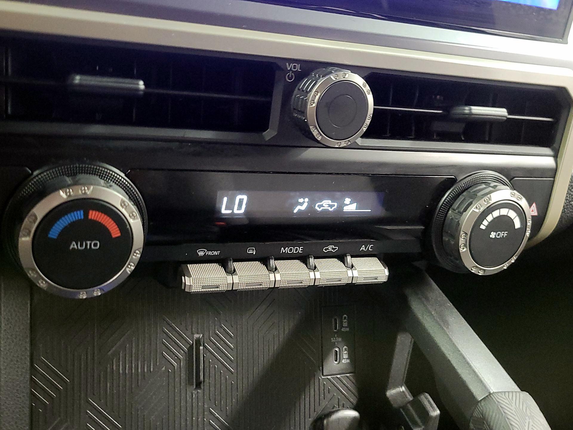 Thumbnail: 2025 Toyota Tacoma - 15