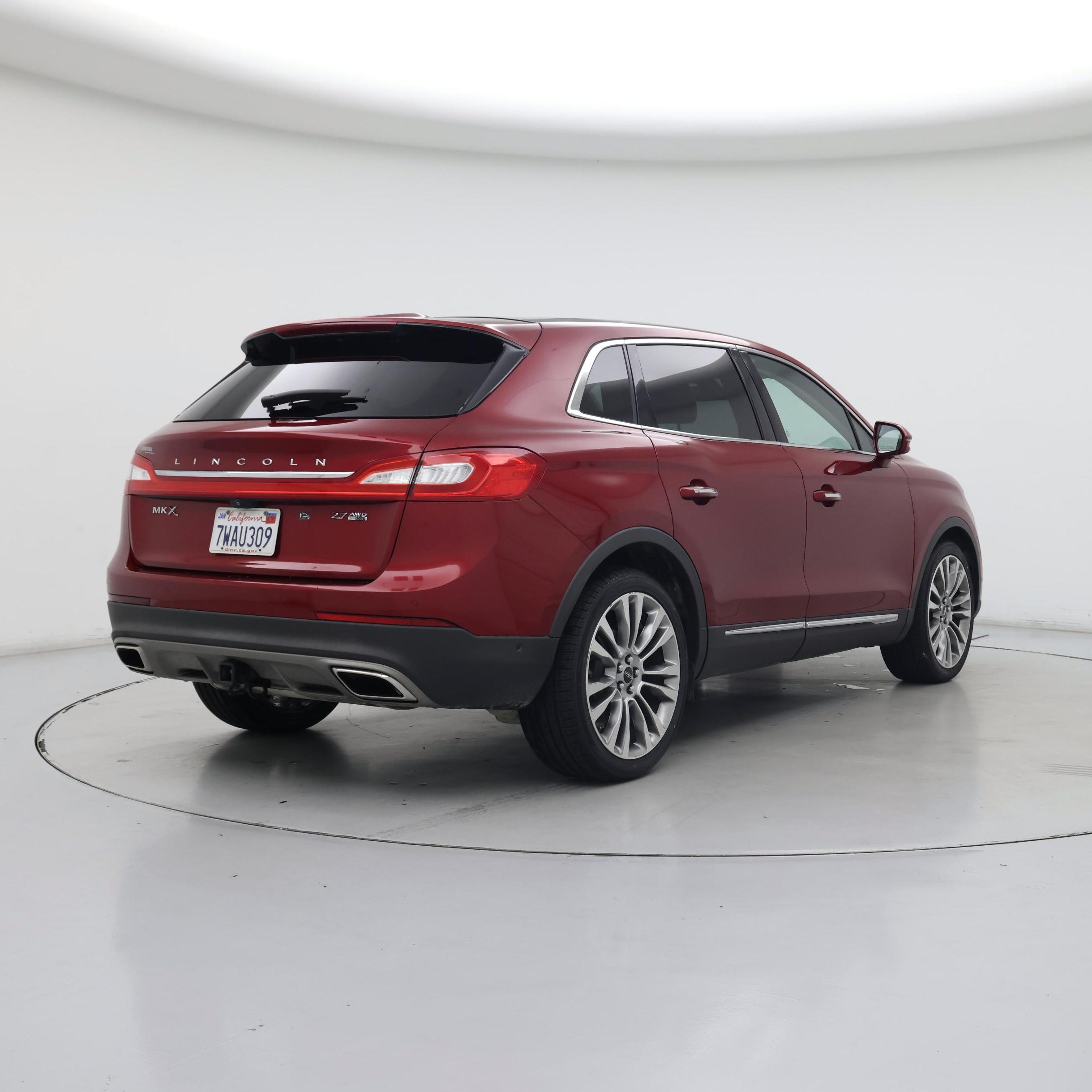 Thumbnail: 2016 Lincoln MKX - 8