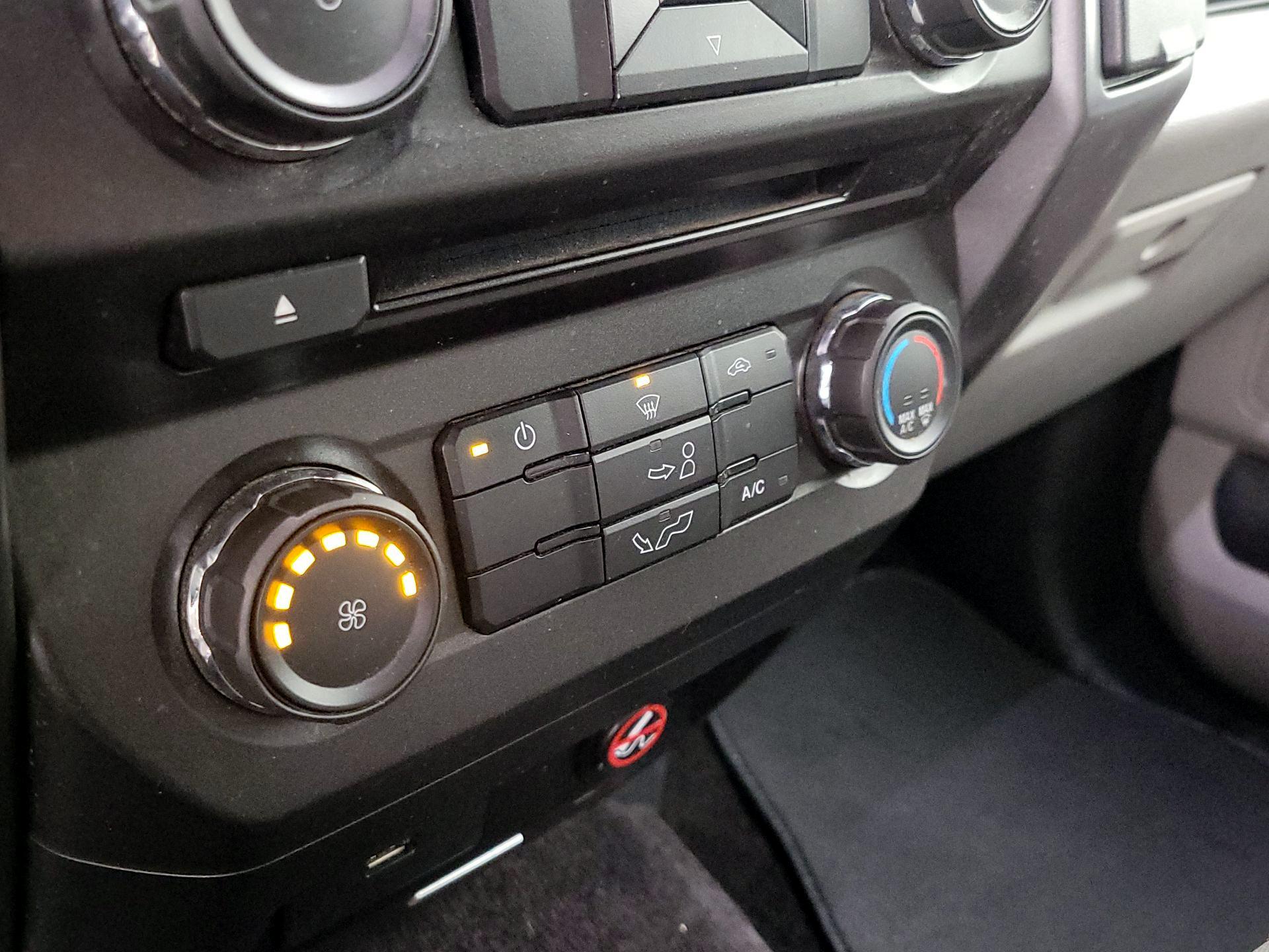 Thumbnail: 2017 Ford F-150 - 15