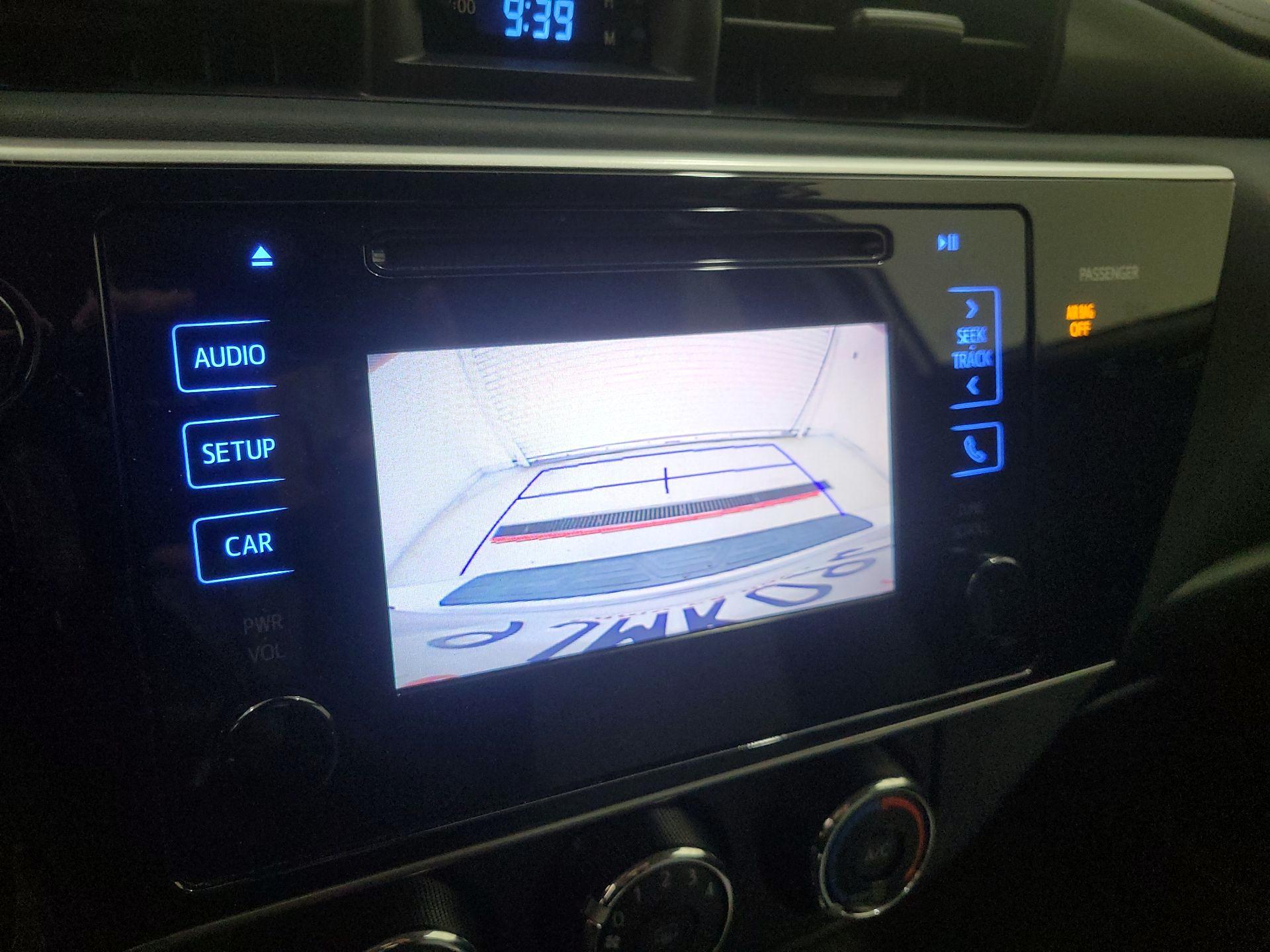 Thumbnail: 2017 Toyota Corolla - 14