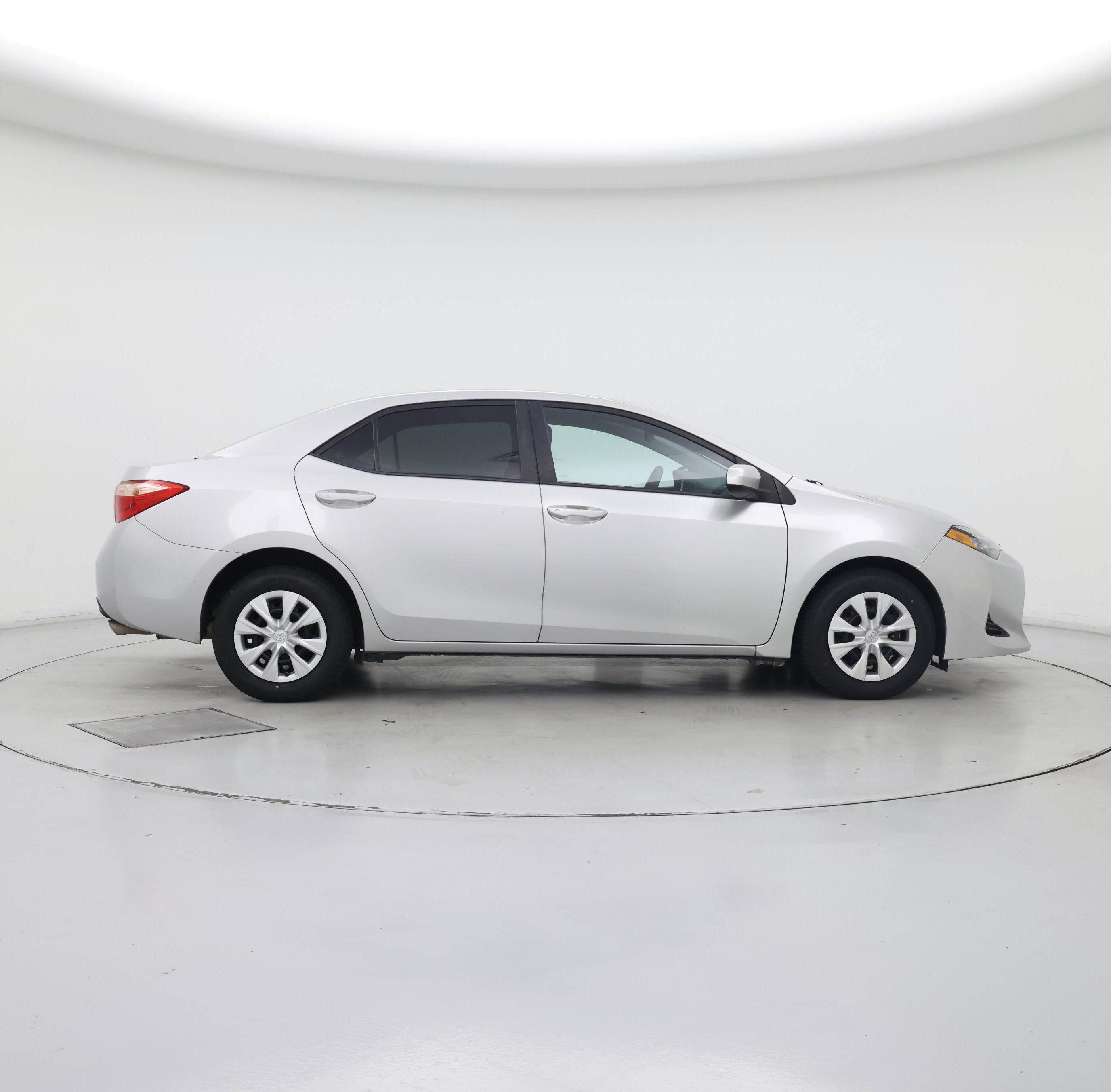 Thumbnail: 2017 Toyota Corolla - 7