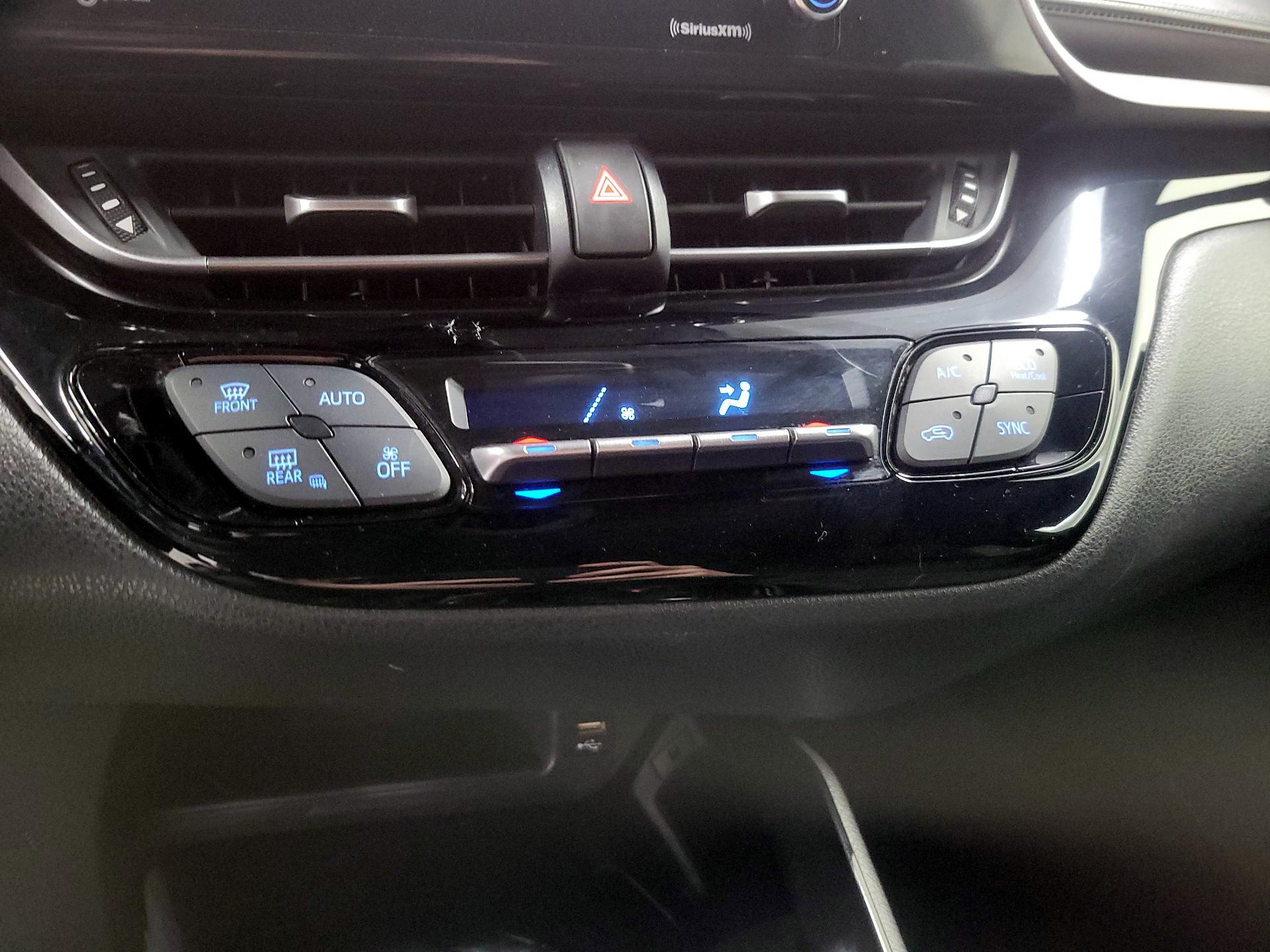 Thumbnail: 2021 Toyota C-HR - 16