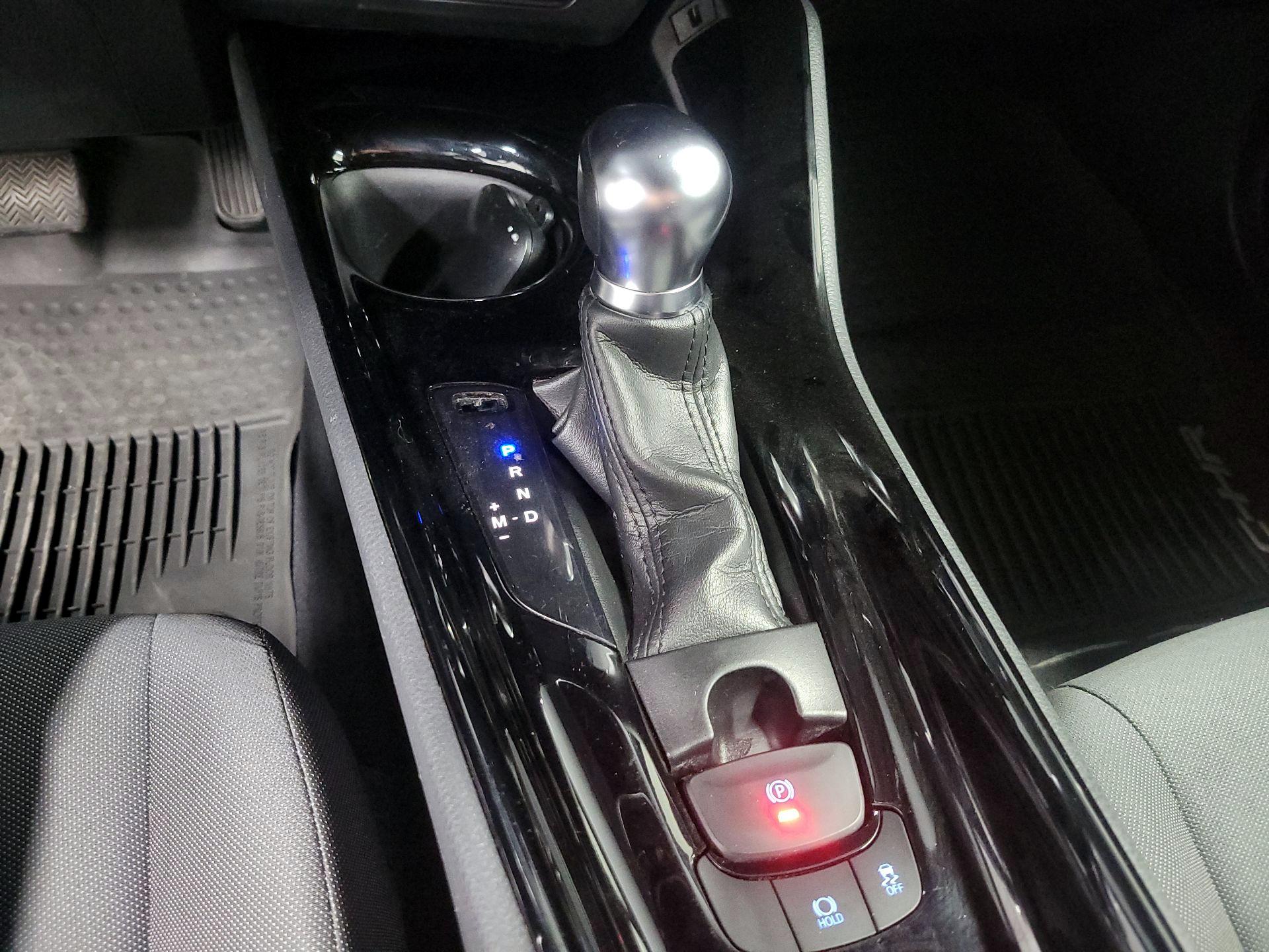 Thumbnail: 2021 Toyota C-HR - 17