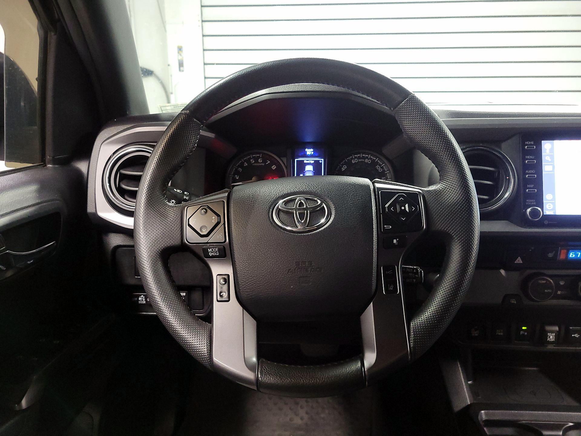 Thumbnail: 2020 Toyota Tacoma - 10