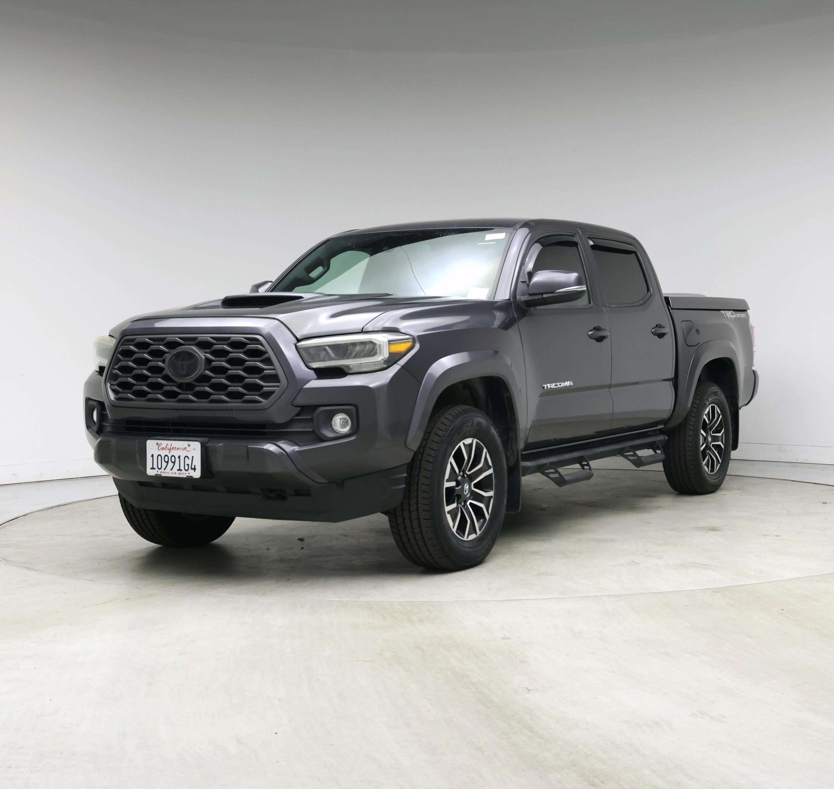 Thumbnail: 2020 Toyota Tacoma - 4