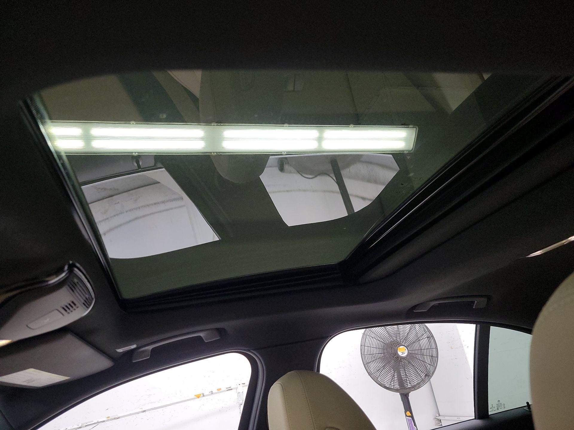 Thumbnail: 2021 BMW 3 Series - 20