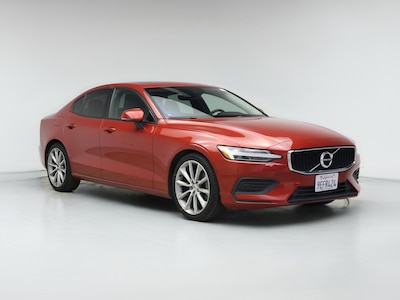 2020 Volvo S60 T5 Momentum