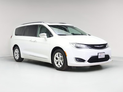 White 2020 Chrysler Pacifica Limited