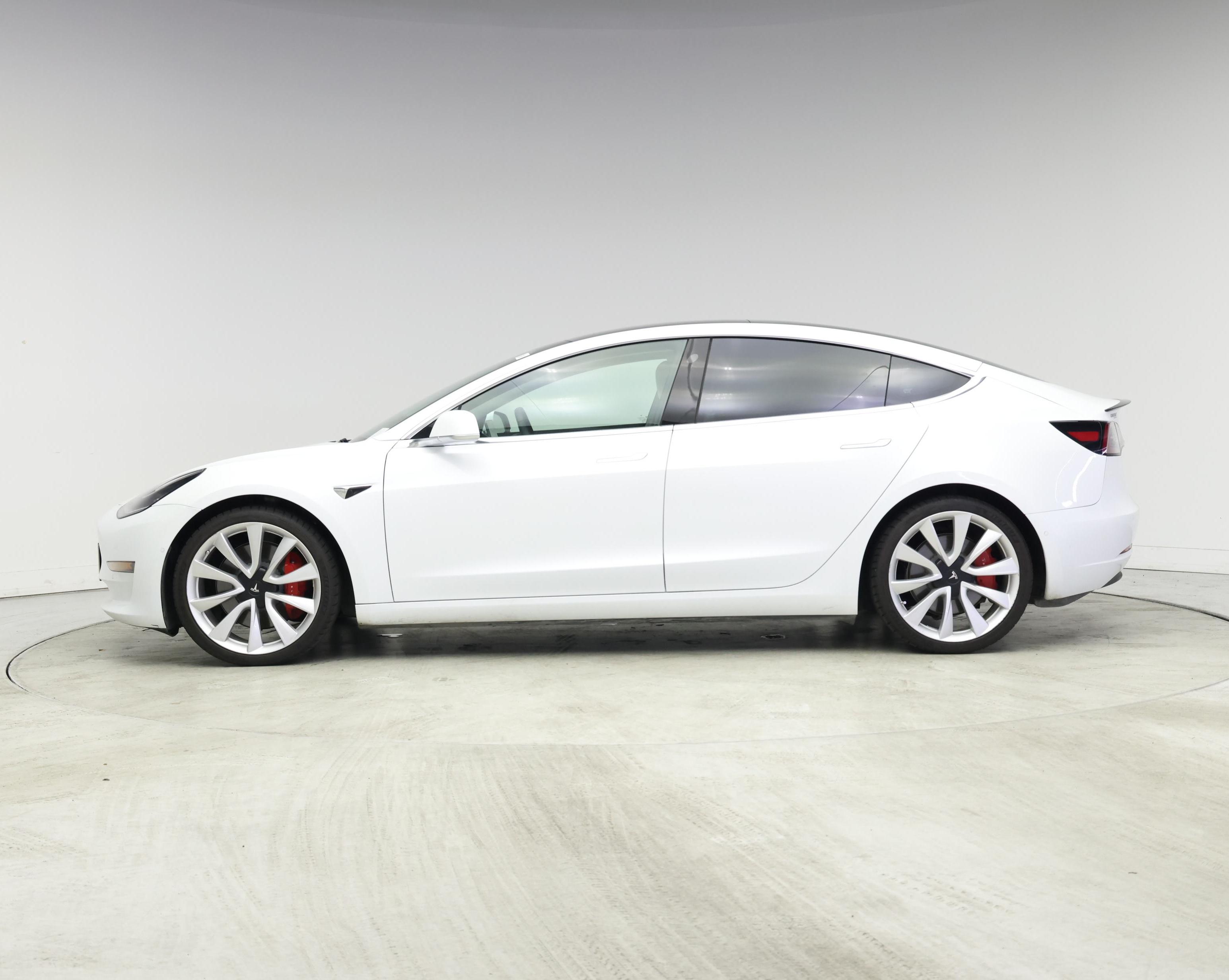 Thumbnail: 2019 Tesla Model 3 - 3