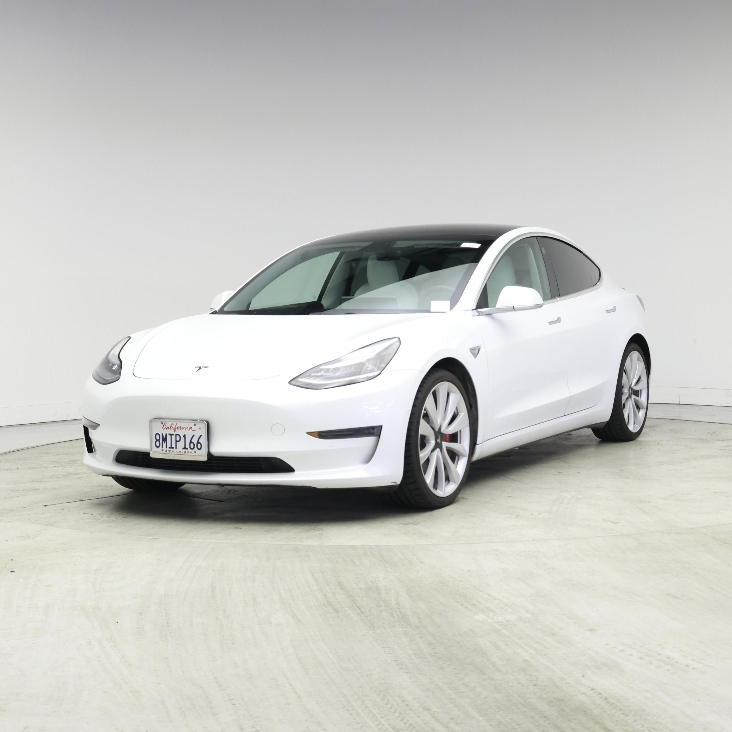 Thumbnail: 2019 Tesla Model 3 - 4