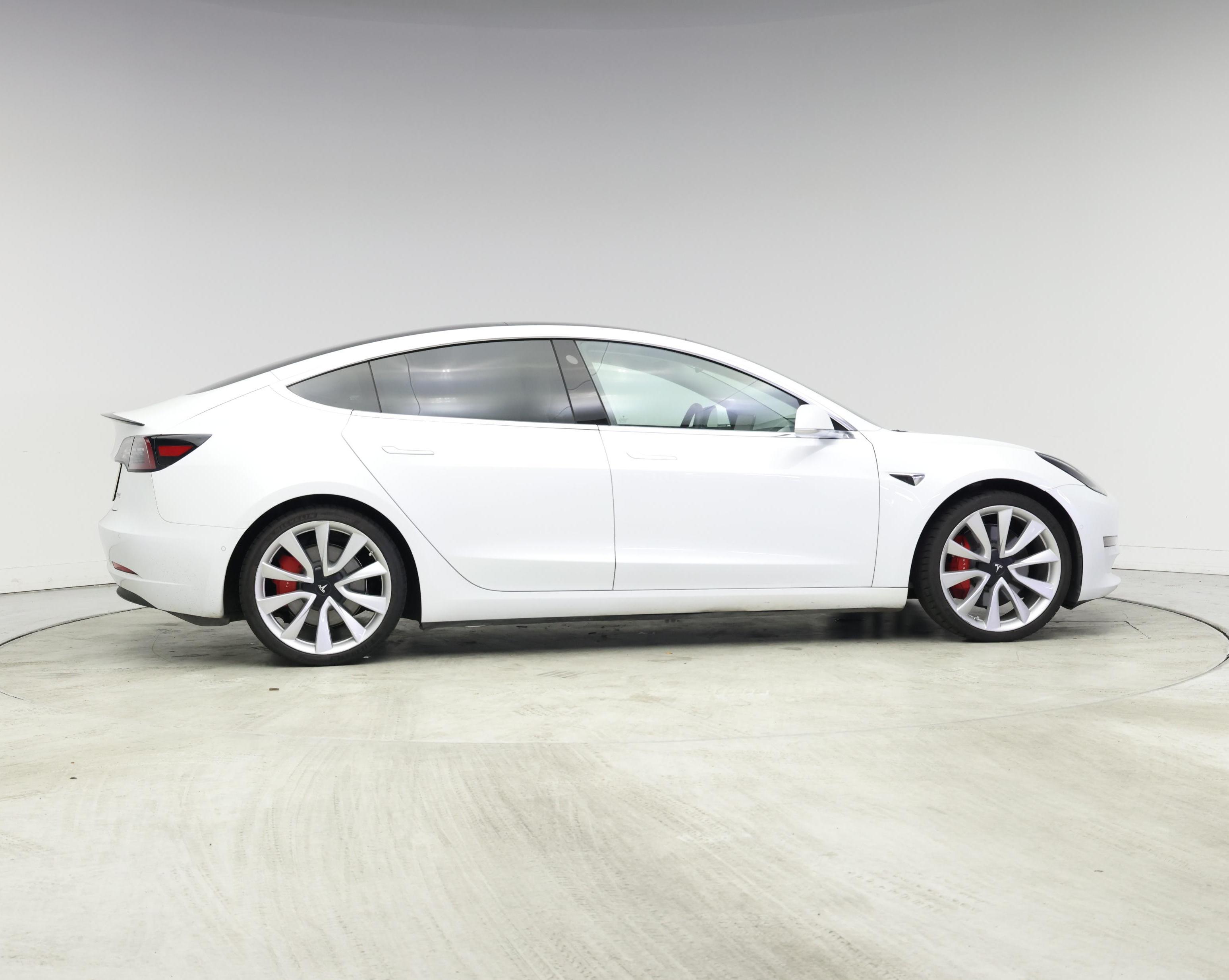 Thumbnail: 2019 Tesla Model 3 - 7