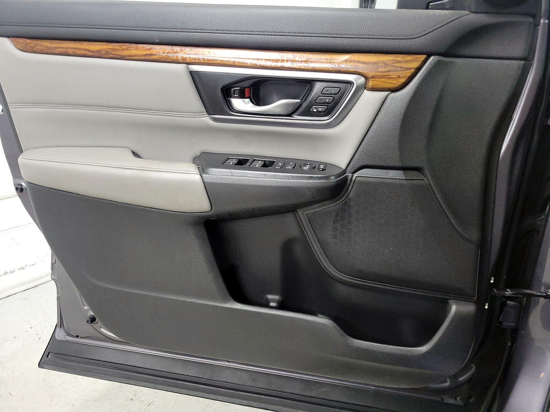 Thumbnail: 2018 Honda CR-V - 12