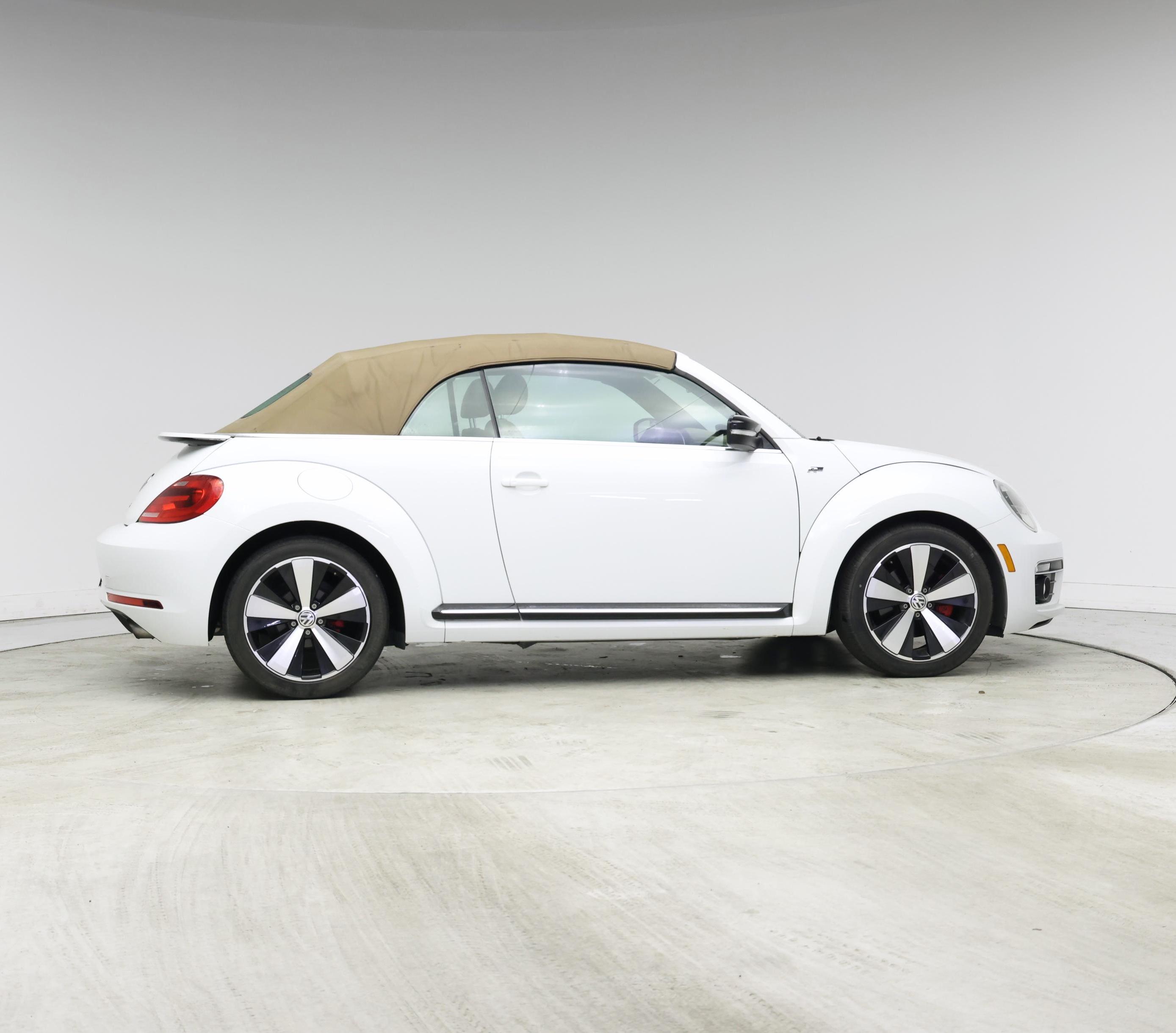 Thumbnail: 2014 Volkswagen Beetle - 7