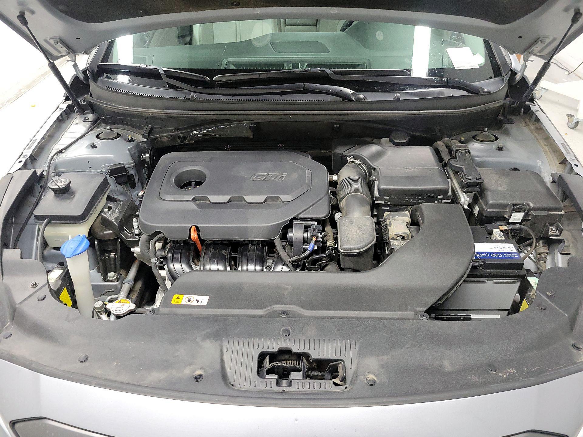 Thumbnail: 2017 Hyundai Sonata - 18