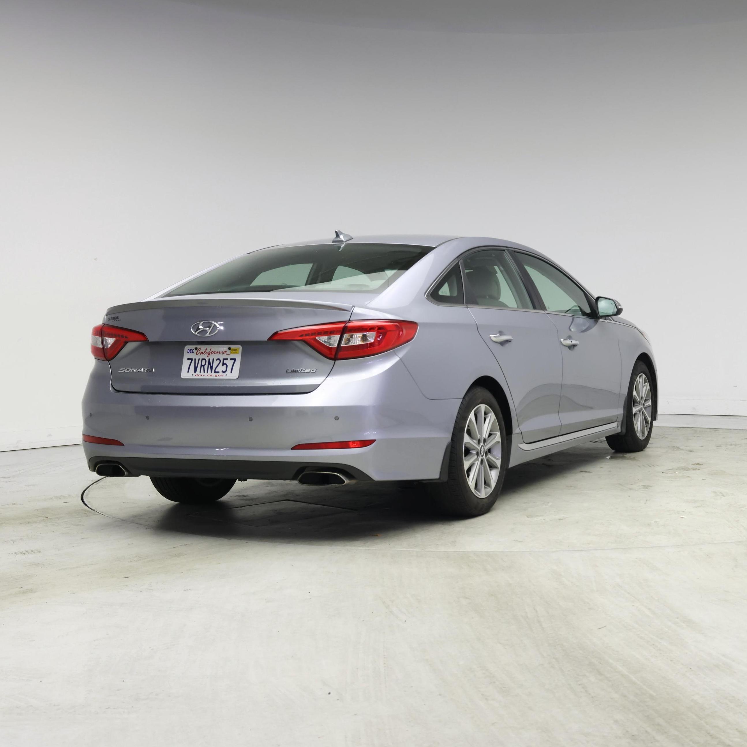 Thumbnail: 2017 Hyundai Sonata - 8