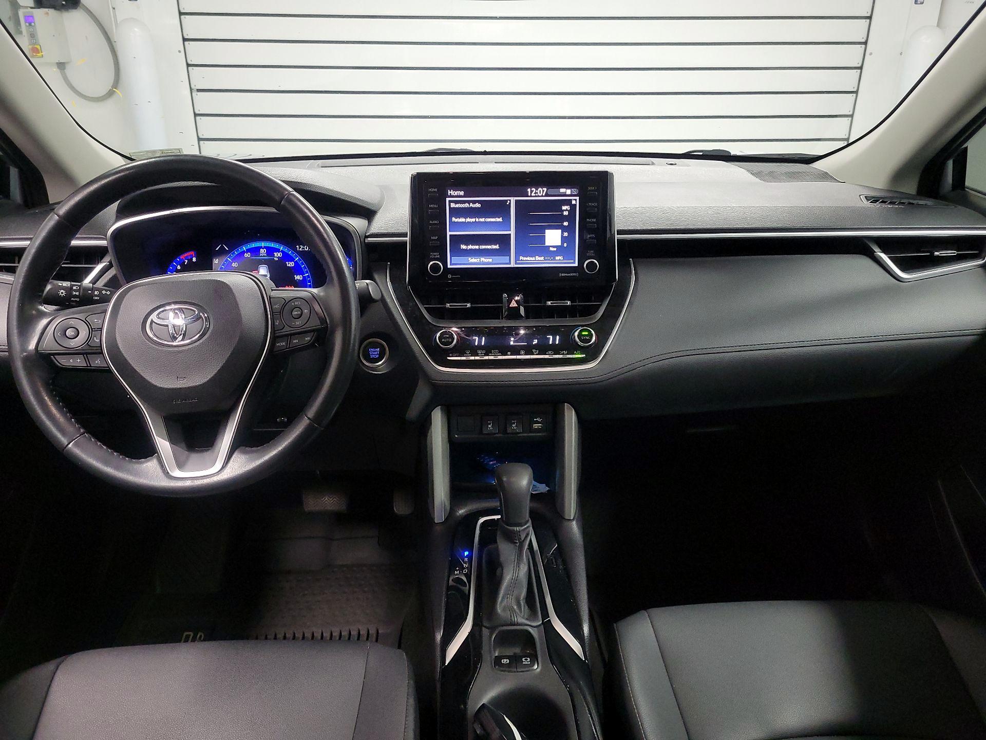 Thumbnail: 2022 Toyota Corolla Cross - 9