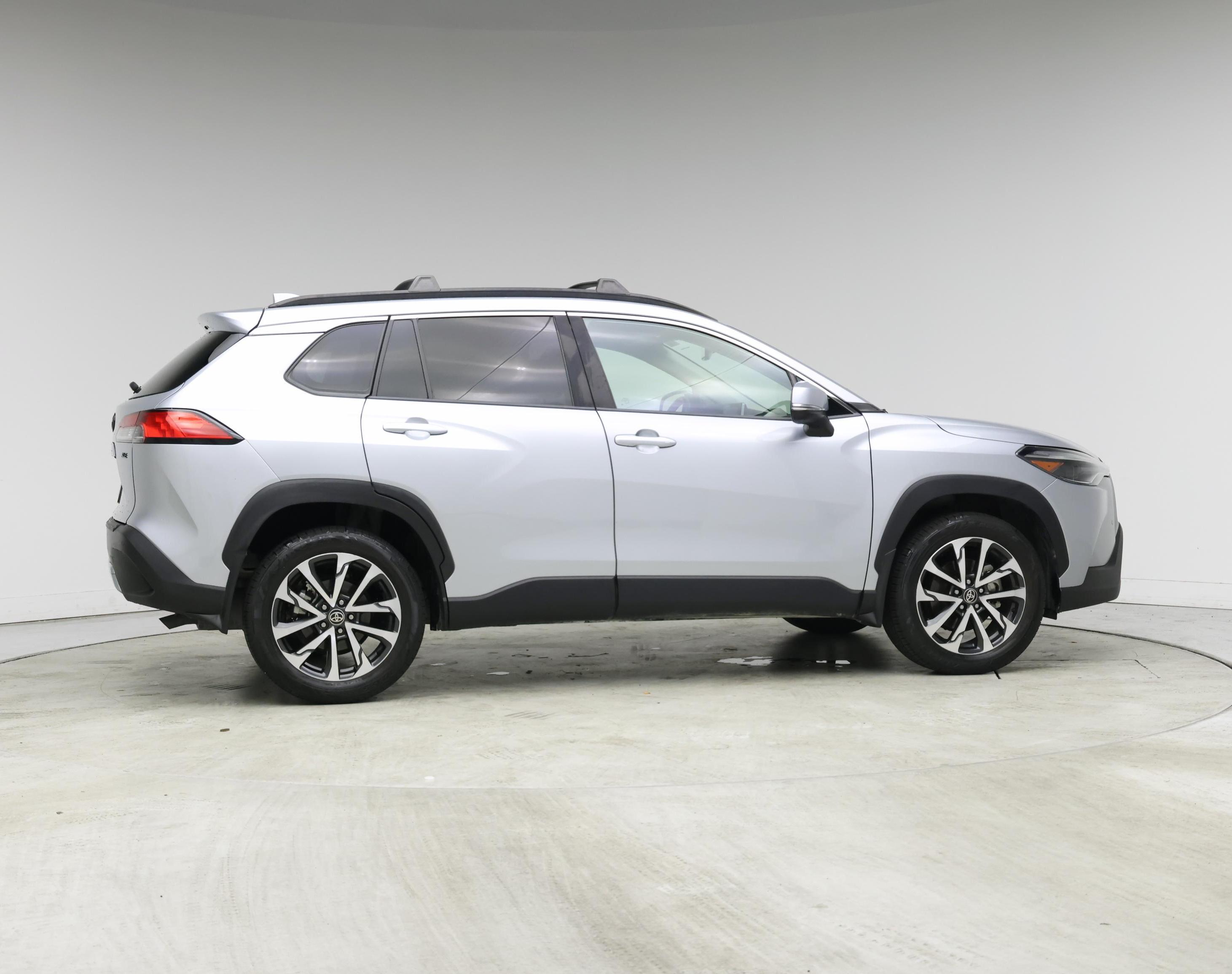 Thumbnail: 2022 Toyota Corolla Cross - 7