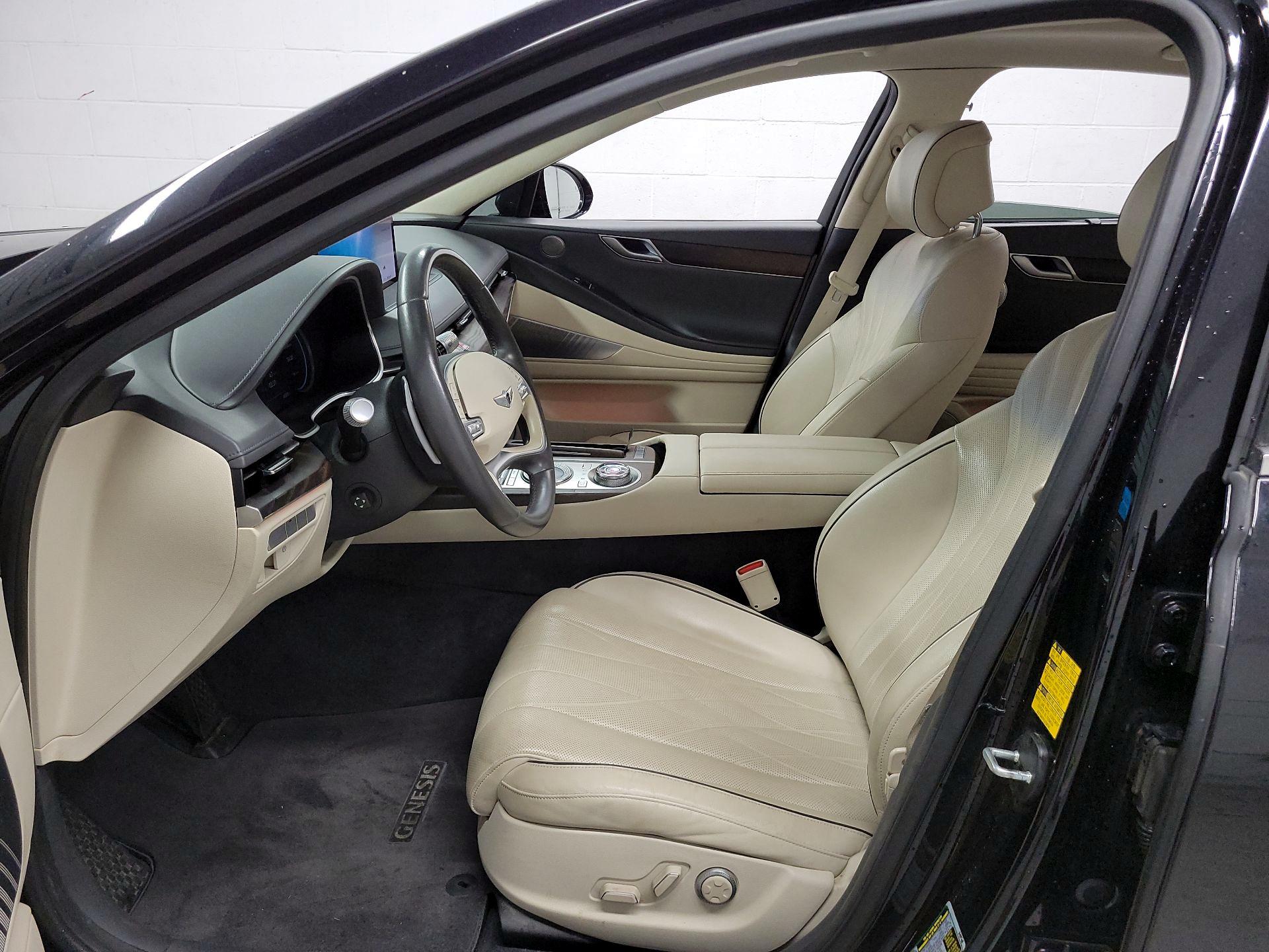 Thumbnail: 2021 Genesis G80 - 11