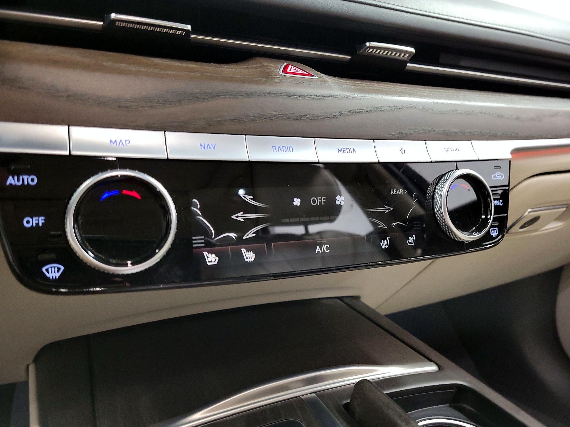 Thumbnail: 2021 Genesis G80 - 14