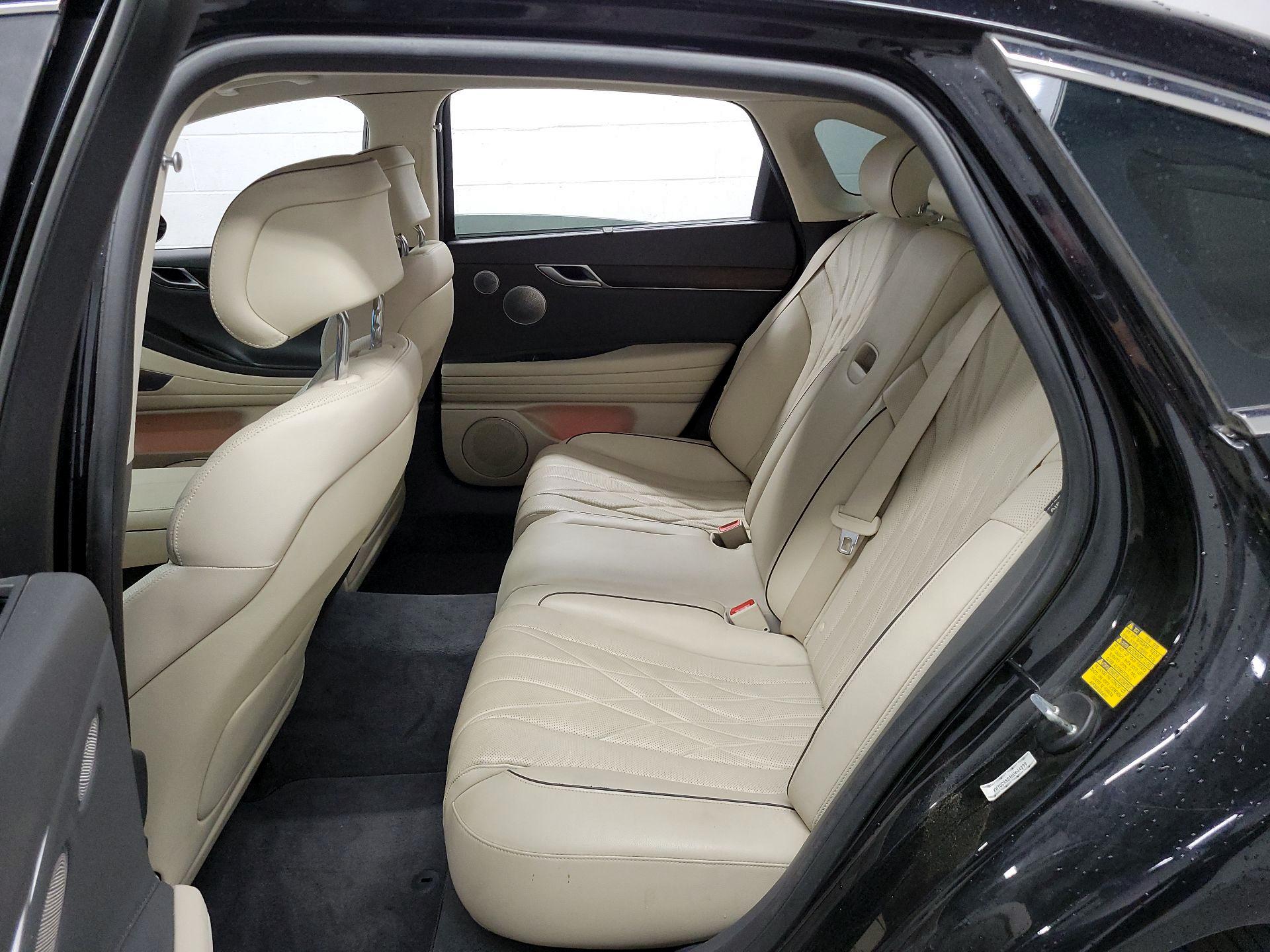 Thumbnail: 2021 Genesis G80 - 16