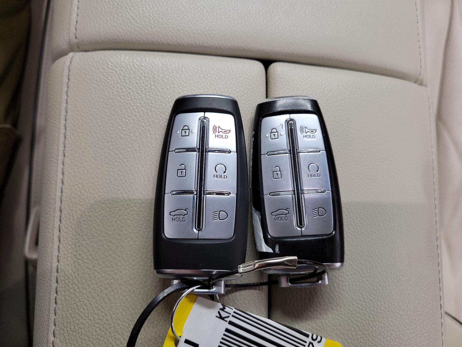 Thumbnail: 2021 Genesis G80 - 19