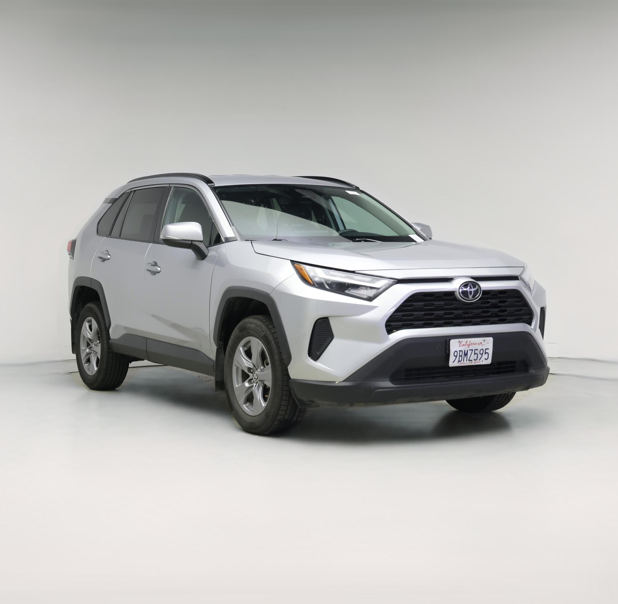 Thumbnail: 2022 Toyota RAV4 - 1