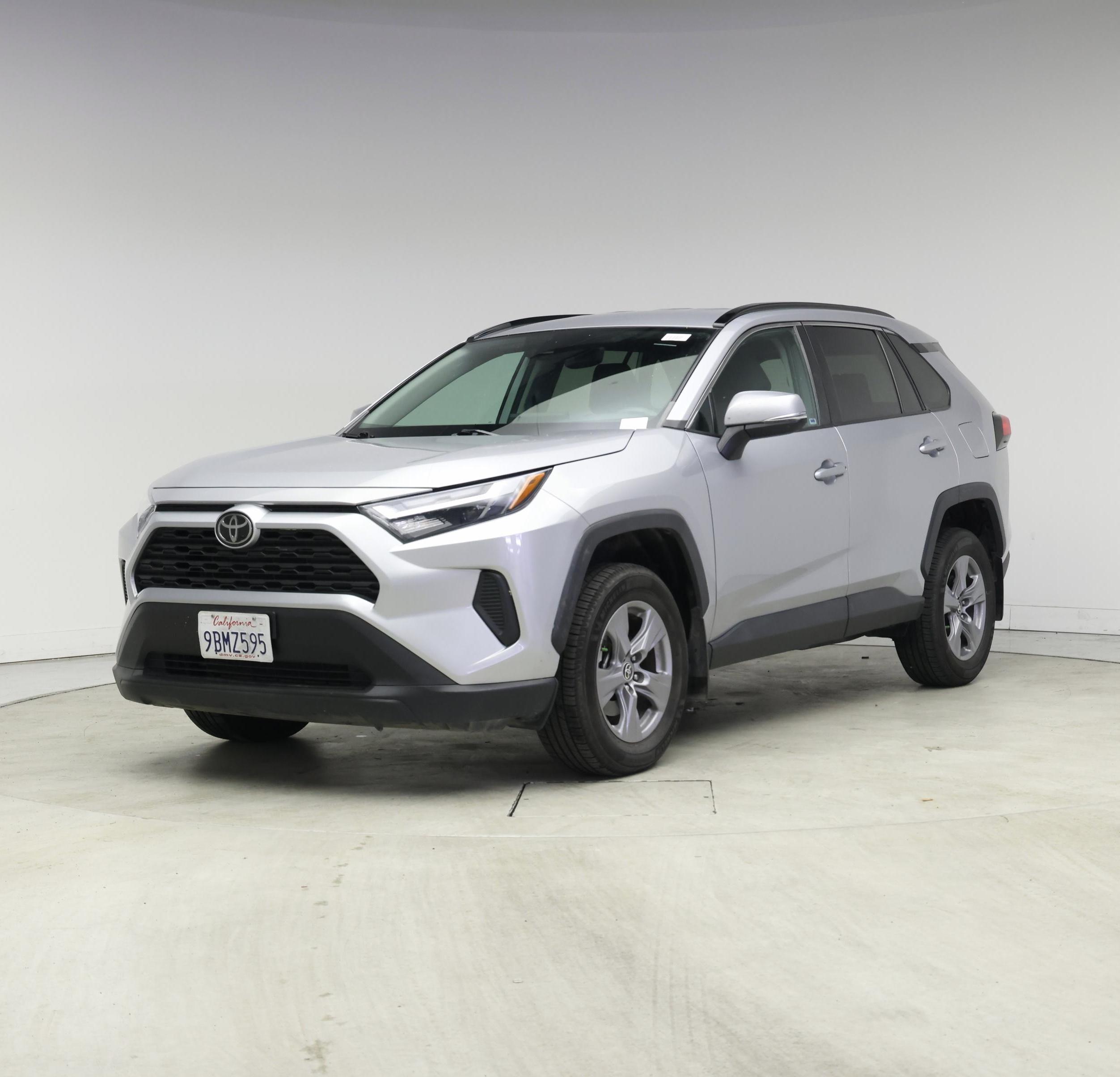 Thumbnail: 2022 Toyota RAV4 - 4