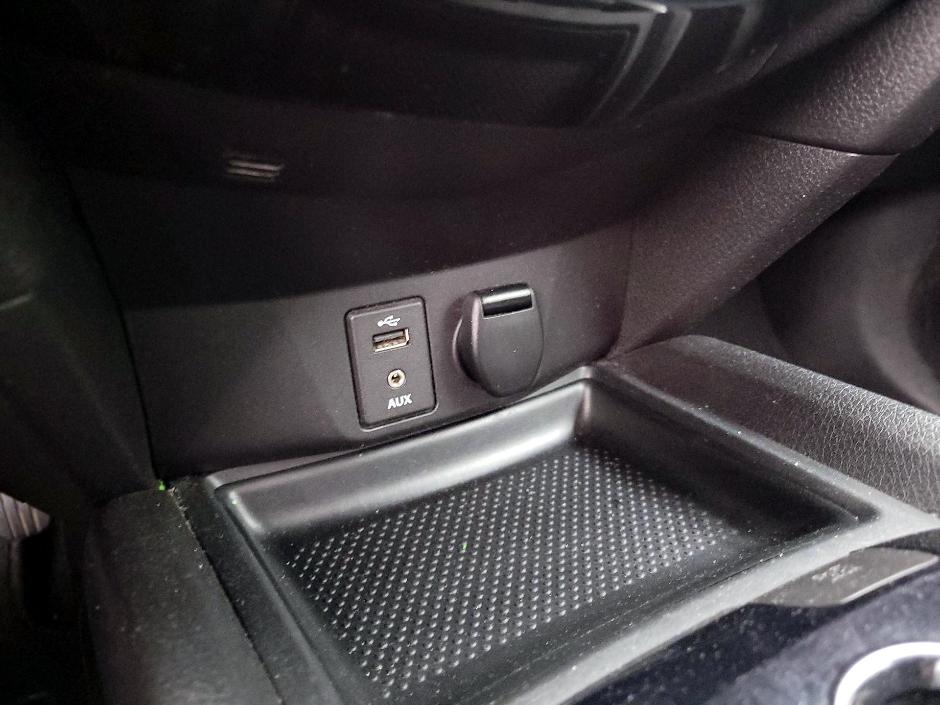 Thumbnail: 2014 Nissan Rogue - 18