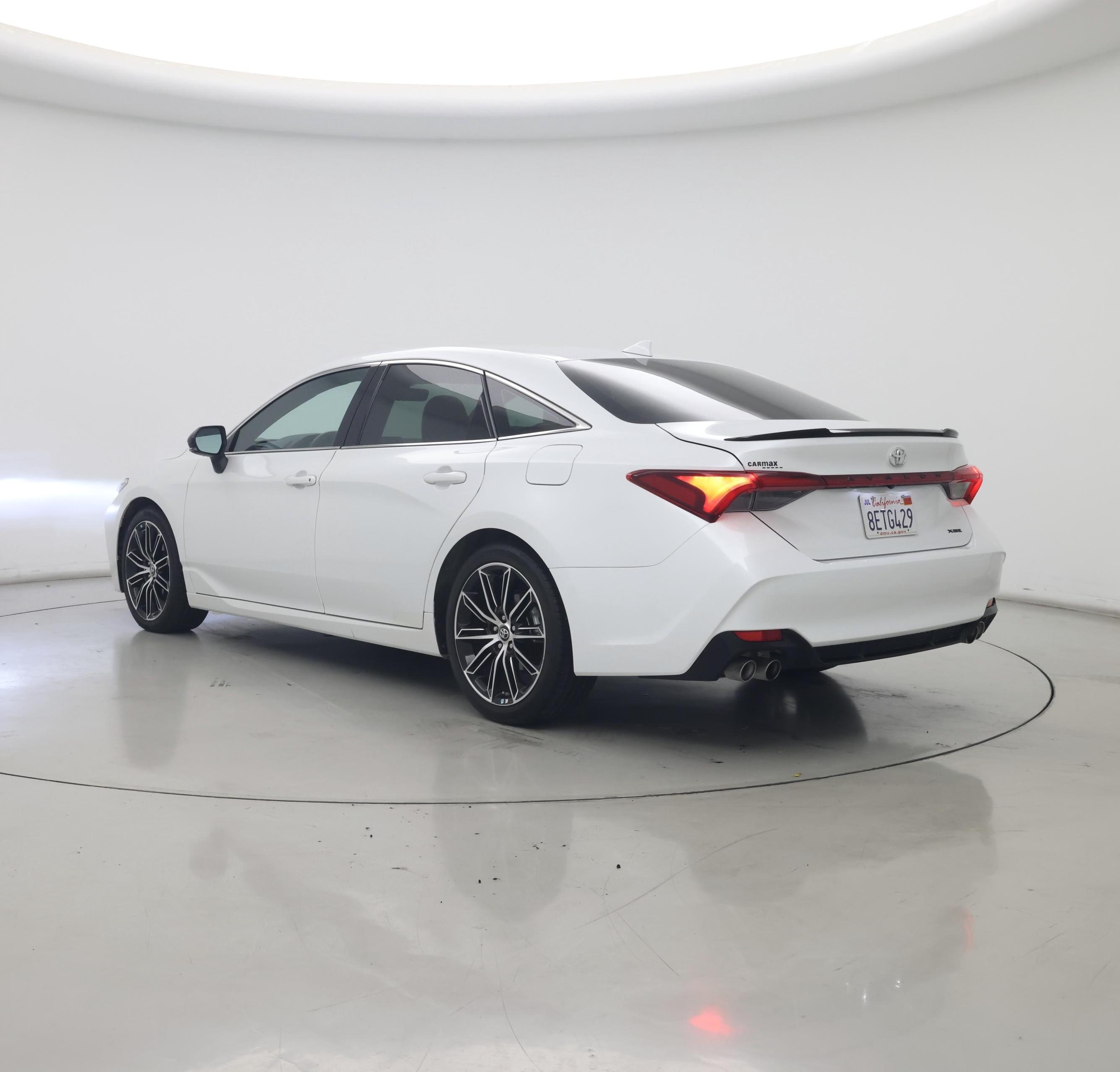 Thumbnail: 2019 Toyota Avalon - 2