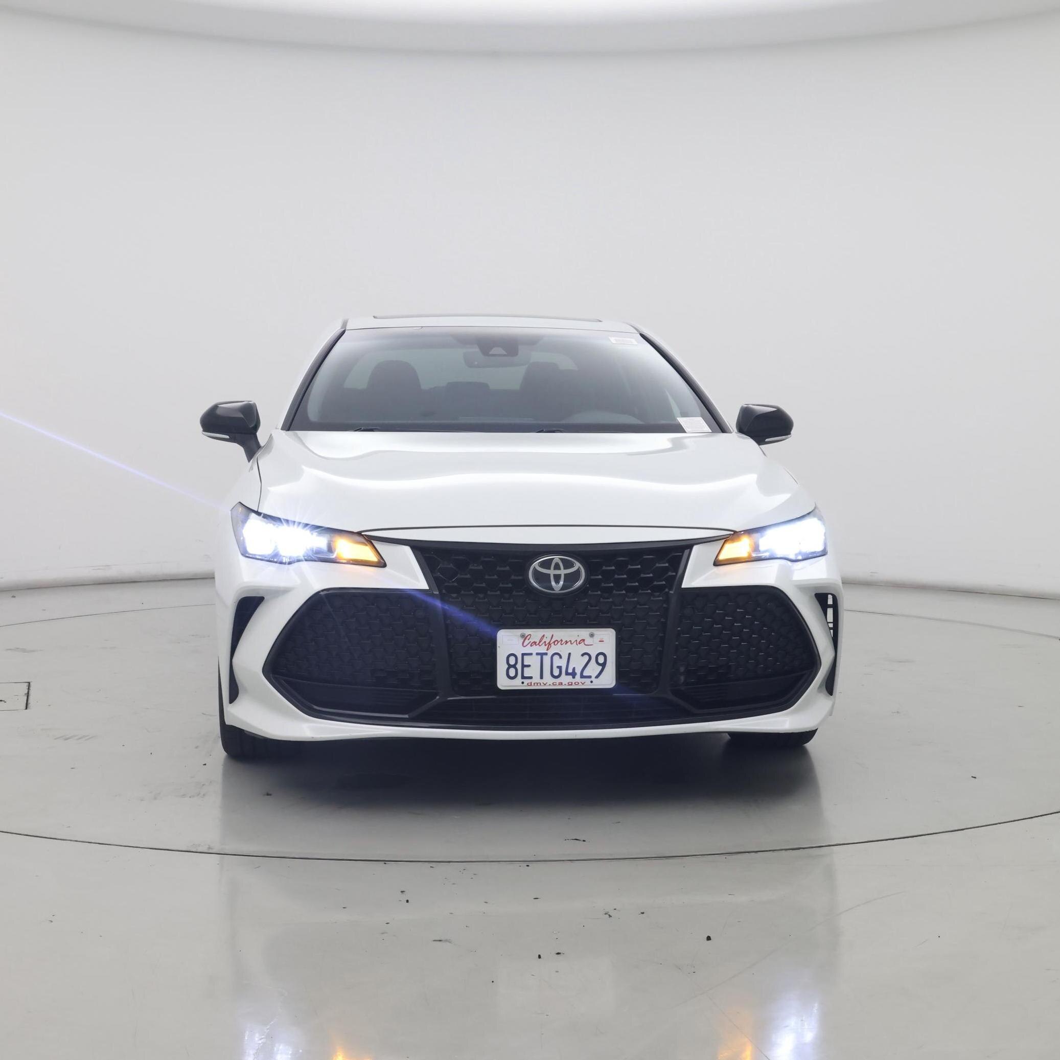 Thumbnail: 2019 Toyota Avalon - 5