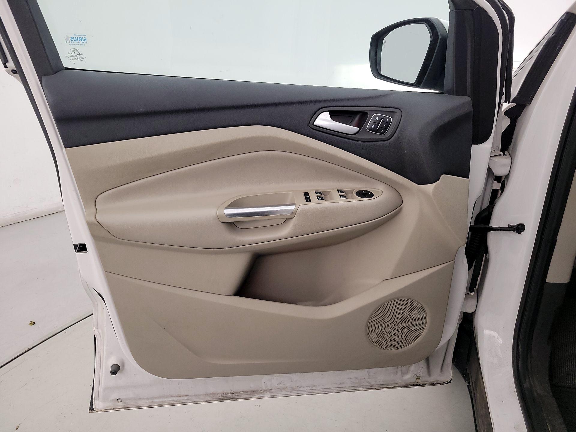 Thumbnail: 2017 Ford Escape - 12