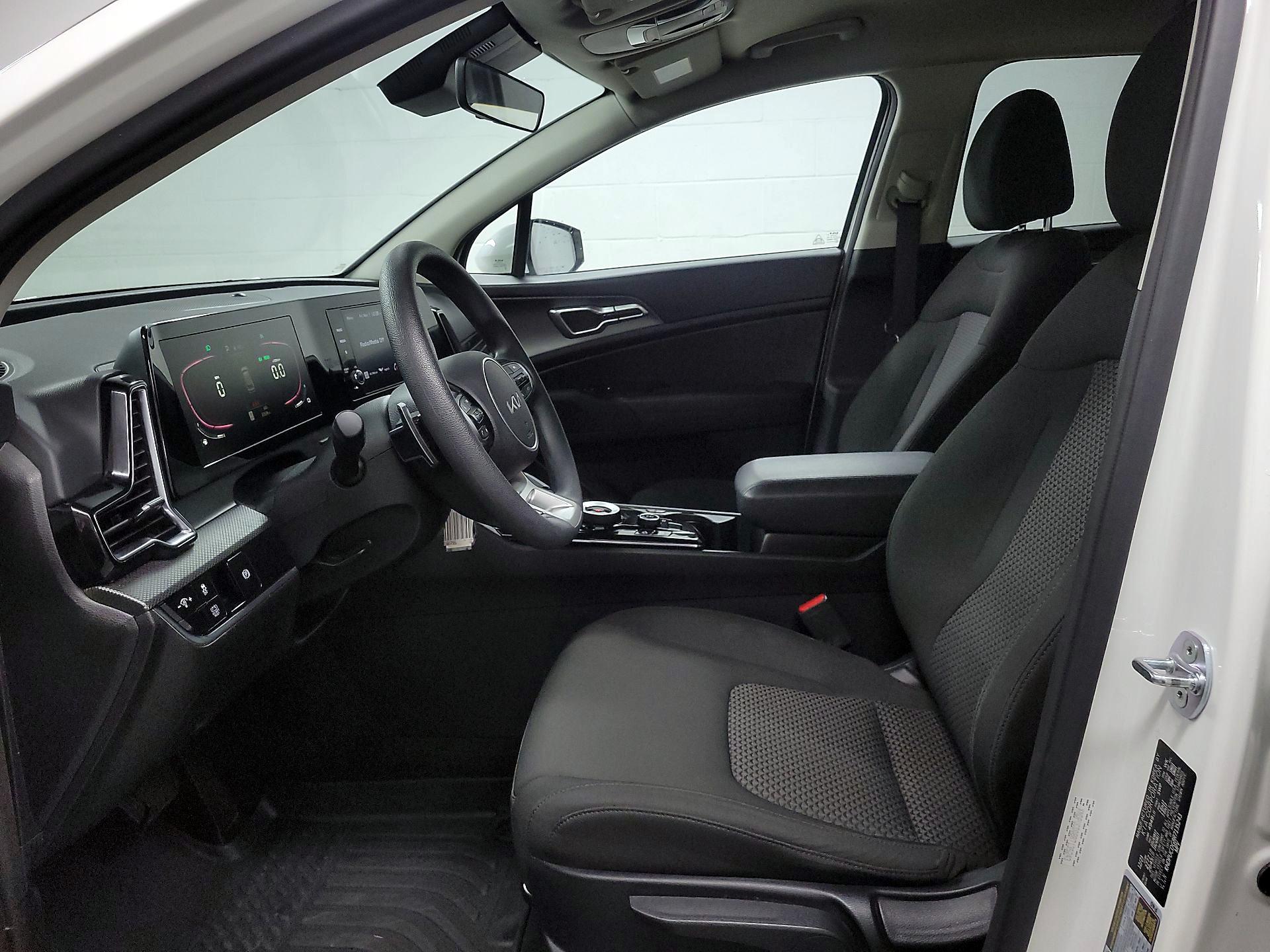 Thumbnail: 2024 Kia Sportage - 11