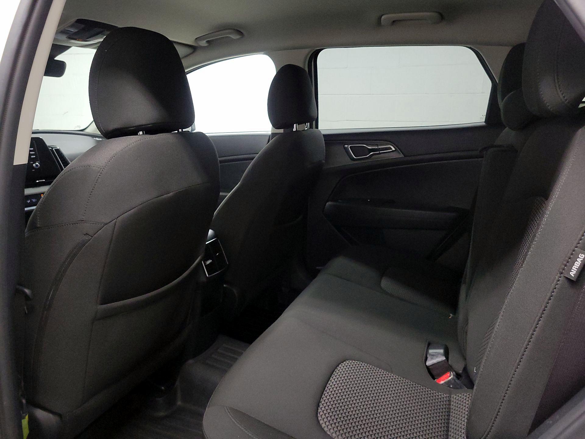 Thumbnail: 2024 Kia Sportage - 18