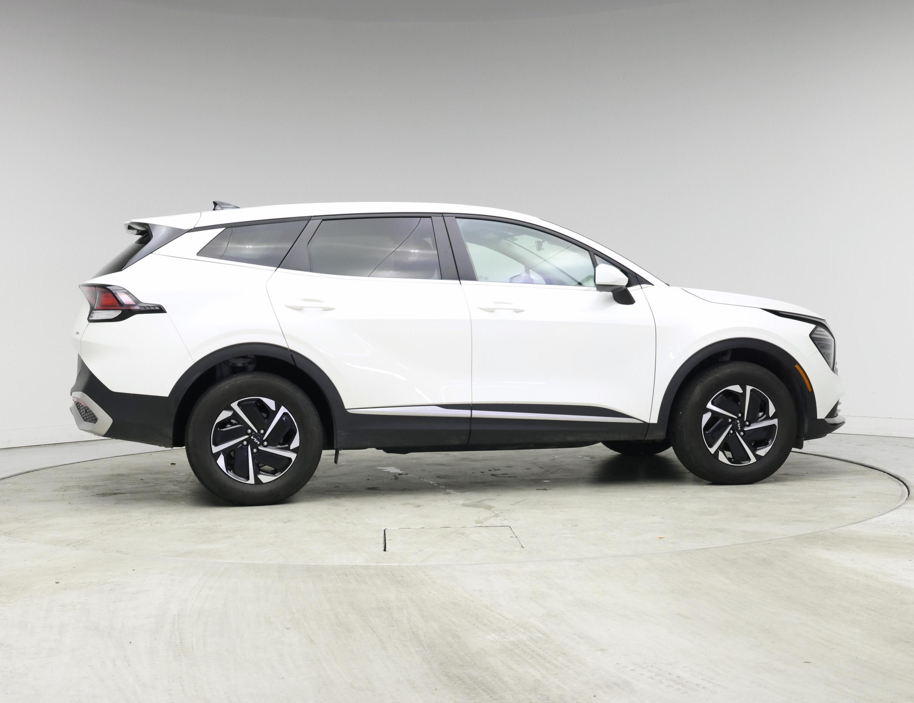 Thumbnail: 2024 Kia Sportage - 7