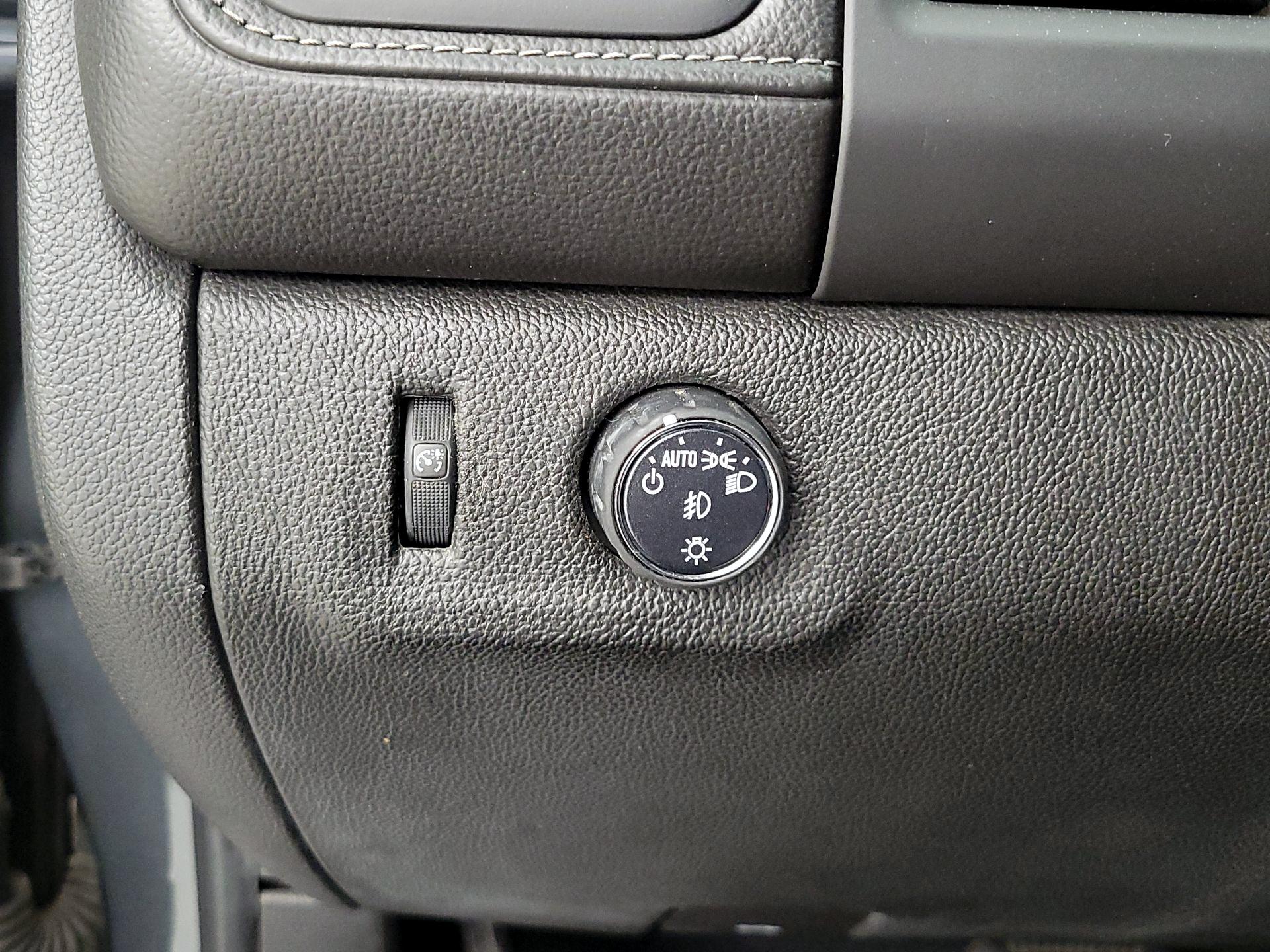 Thumbnail: 2017 GMC Canyon - 13