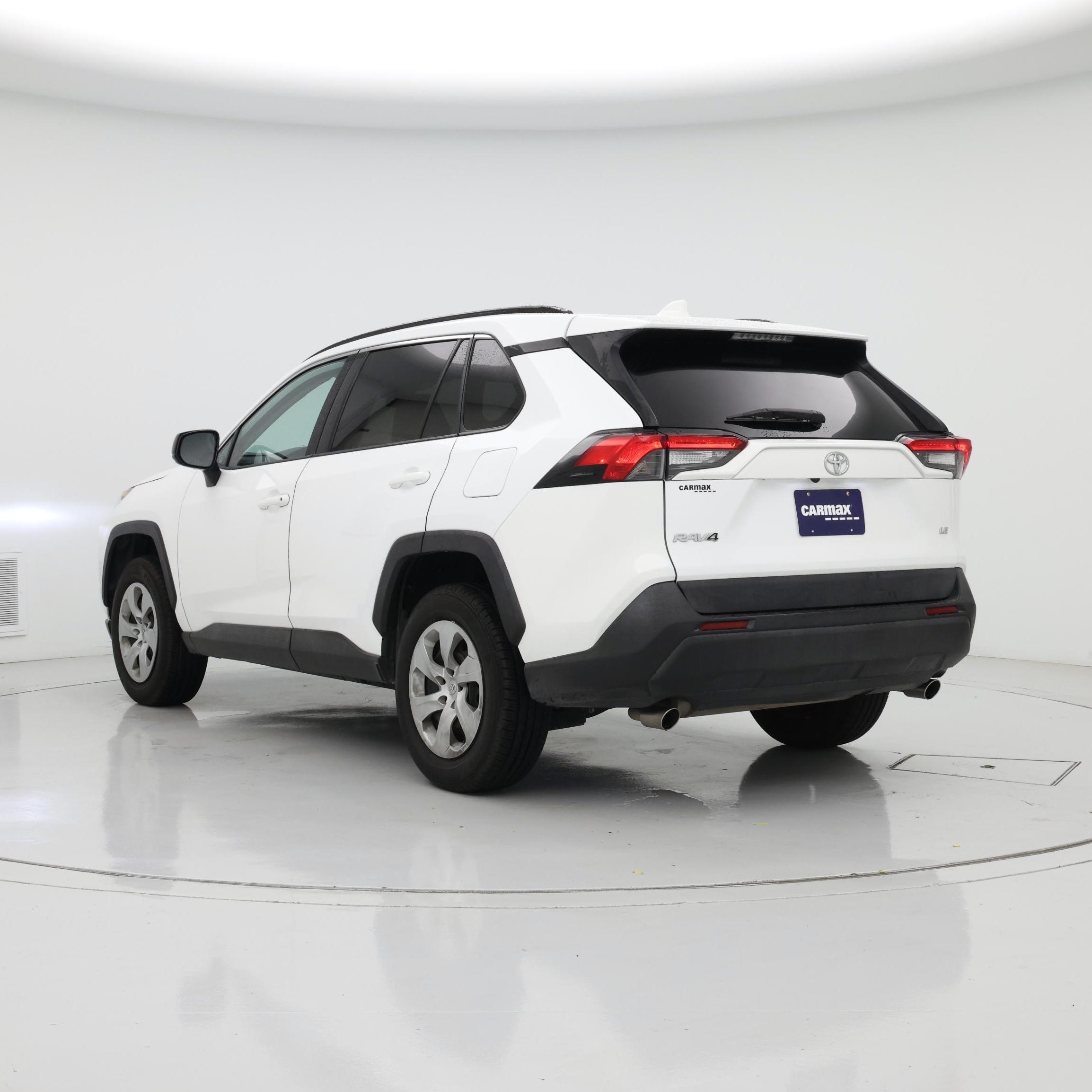 Thumbnail: 2019 Toyota RAV4 - 2