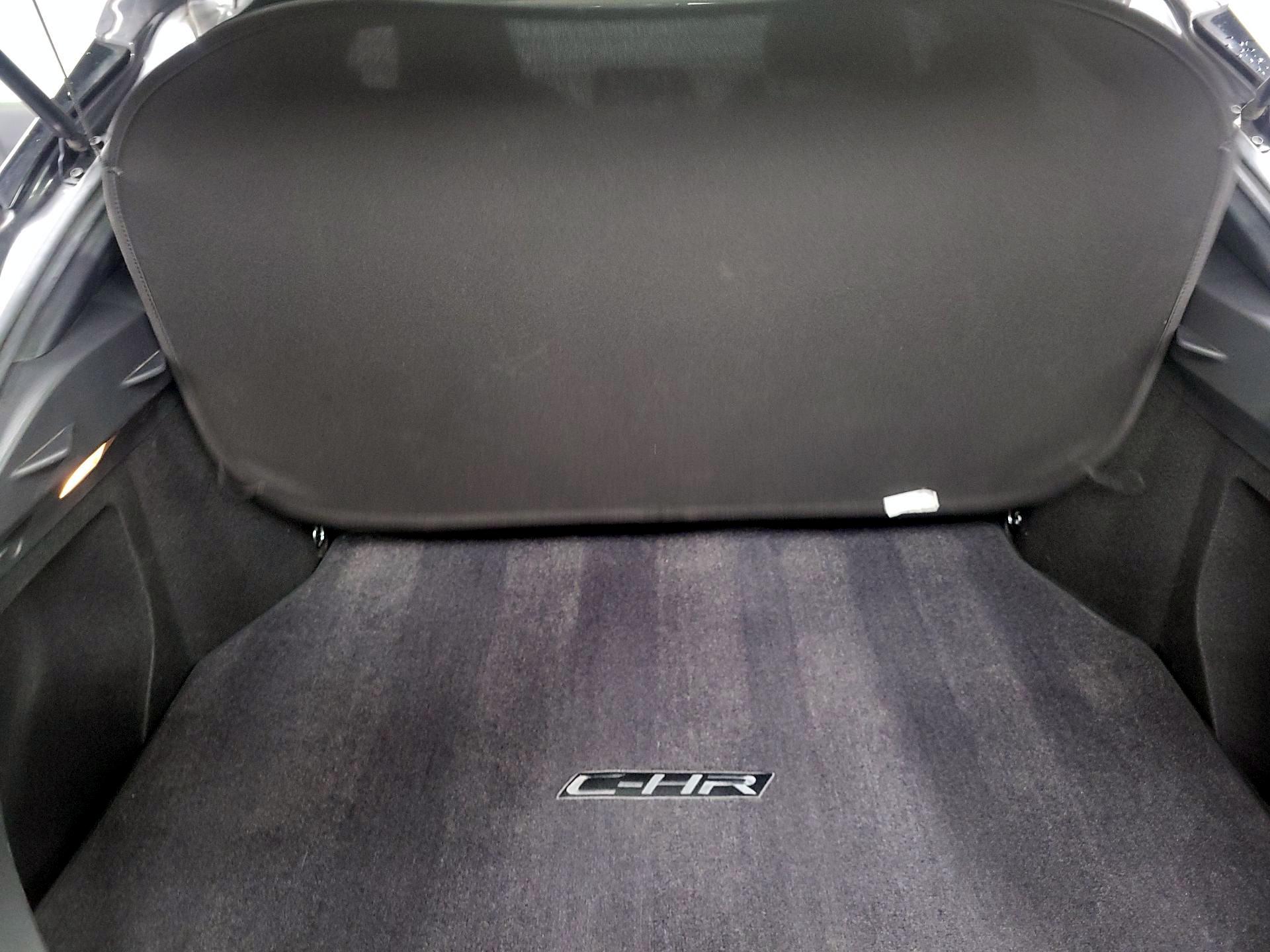 Thumbnail: 2020 Toyota C-HR - 18