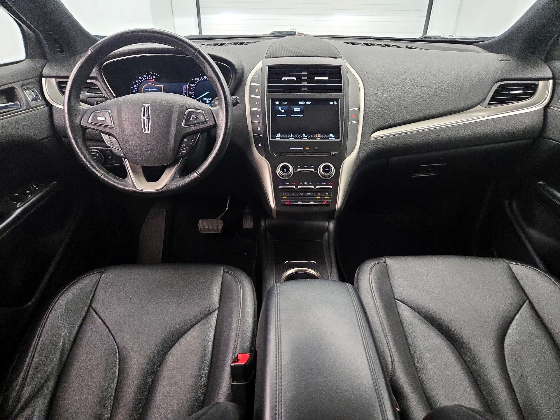 Thumbnail: 2016 Lincoln MKC - 9