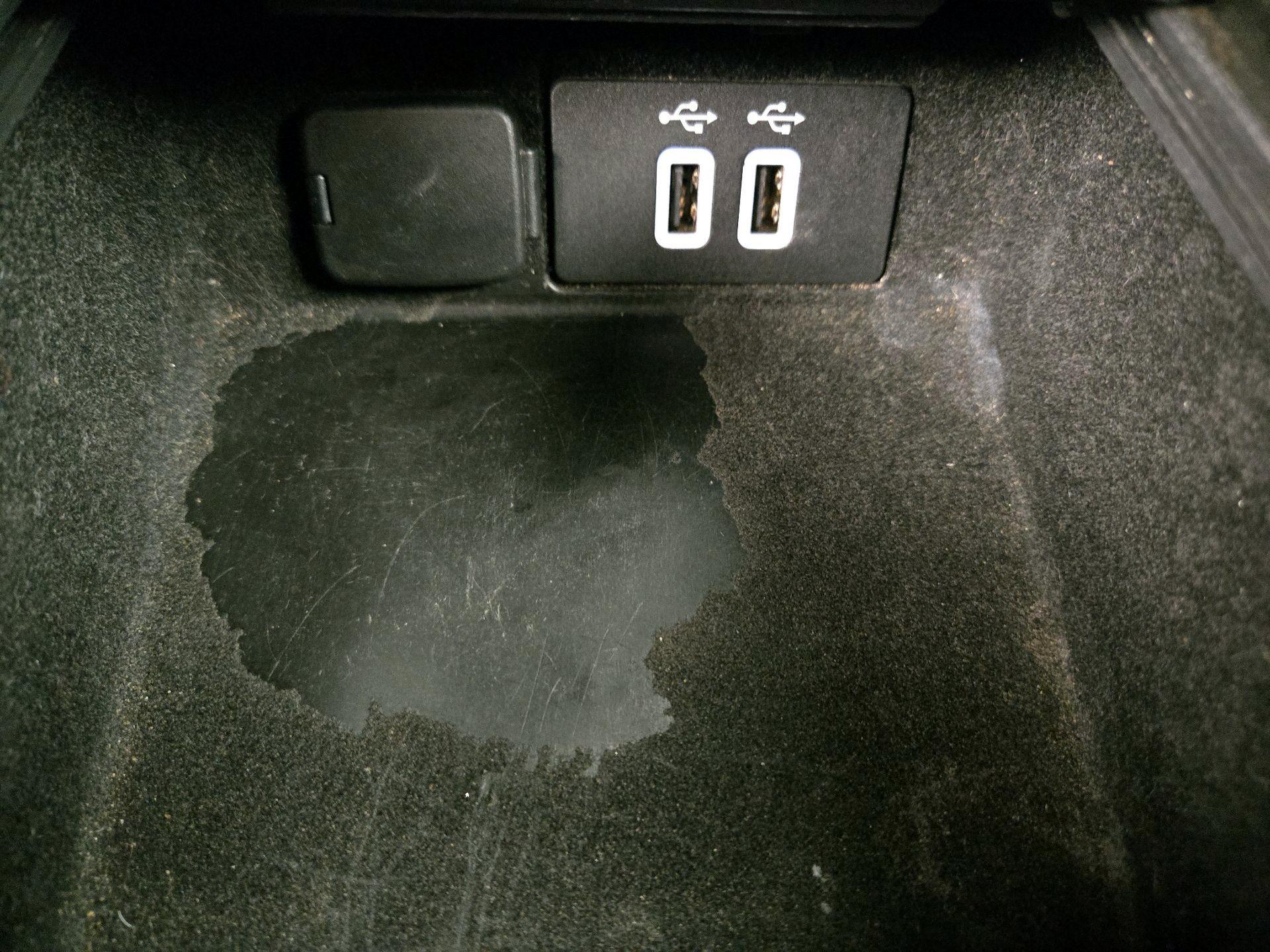 Thumbnail: 2016 Lincoln MKC - 18