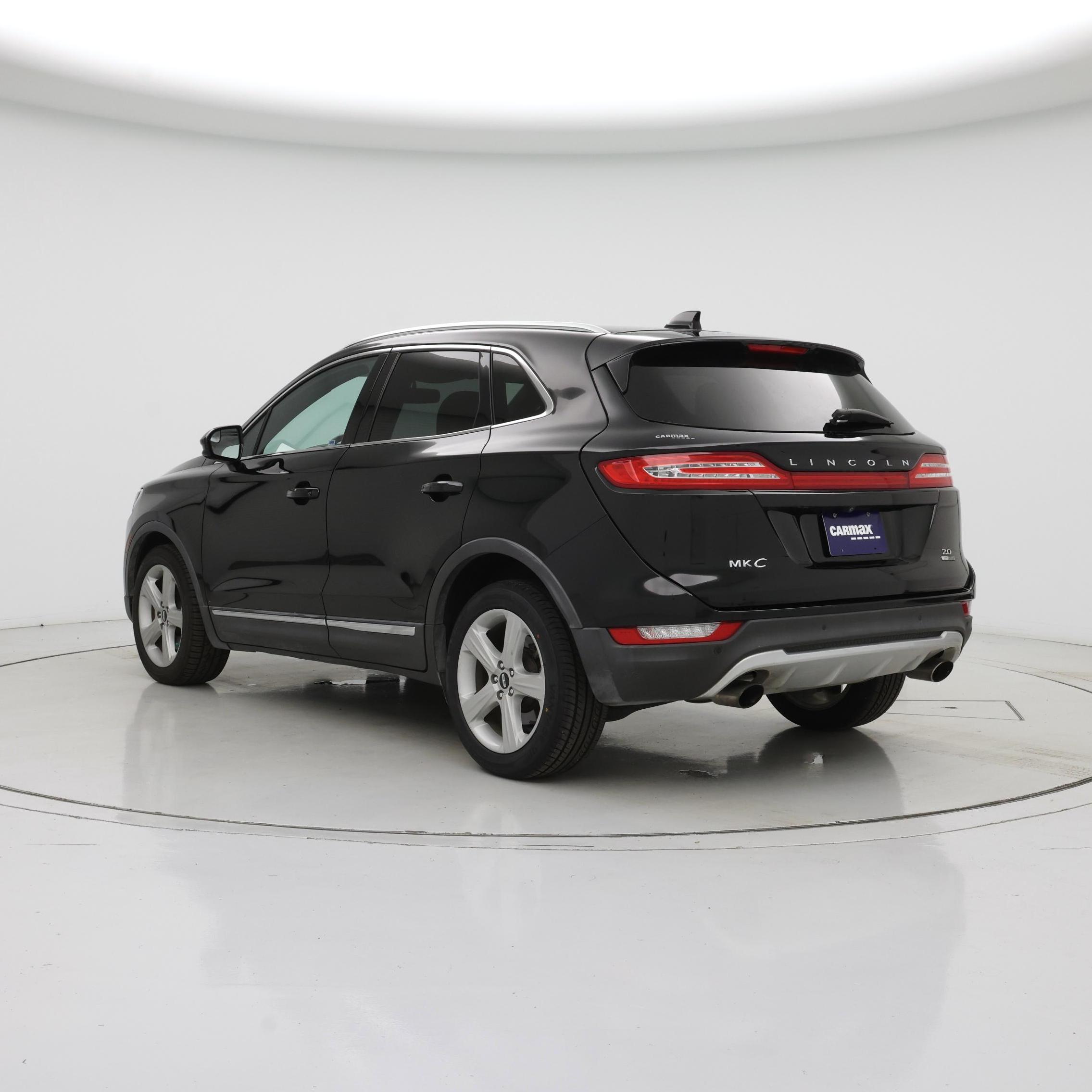 Thumbnail: 2016 Lincoln MKC - 2
