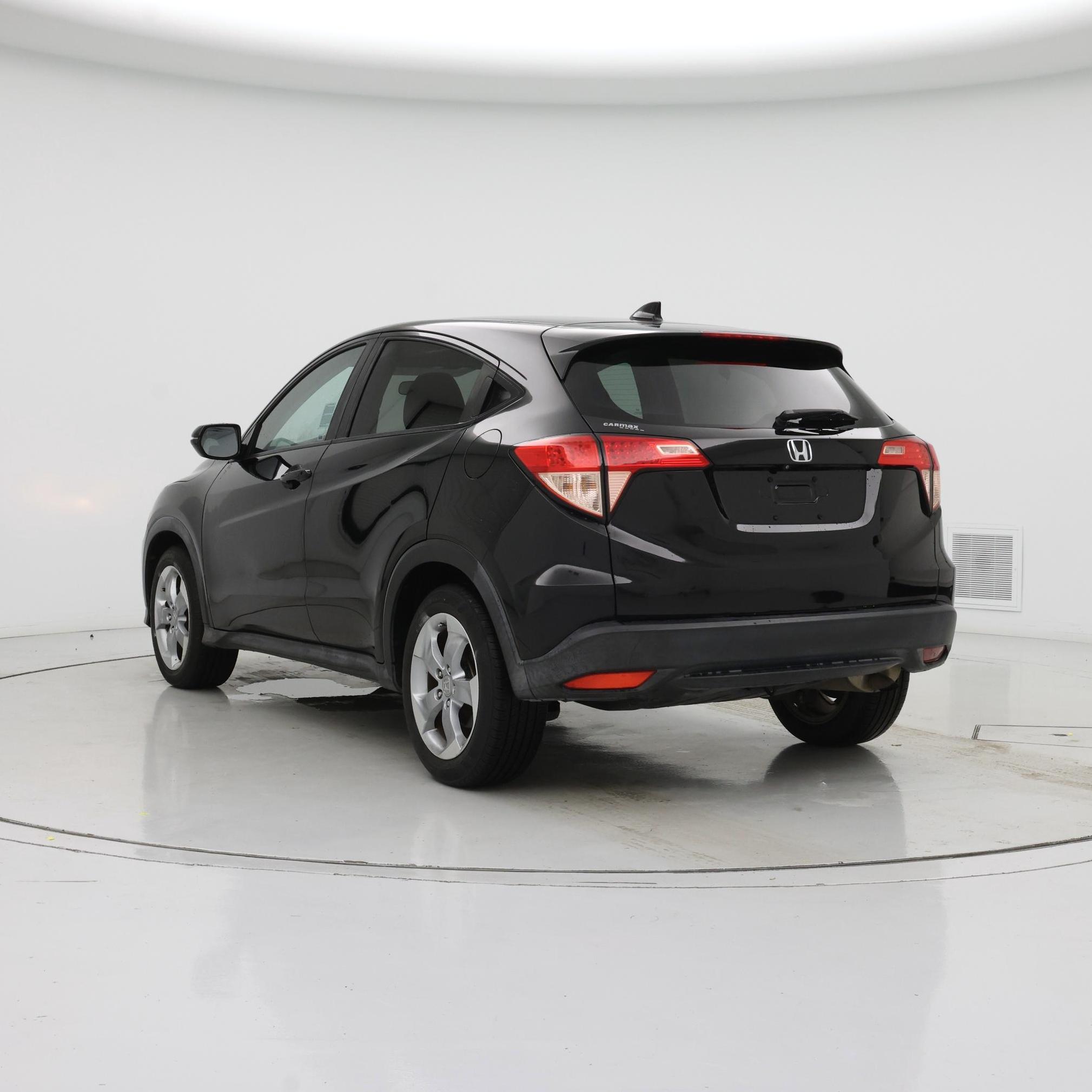 Thumbnail: 2016 Honda HR-V - 2