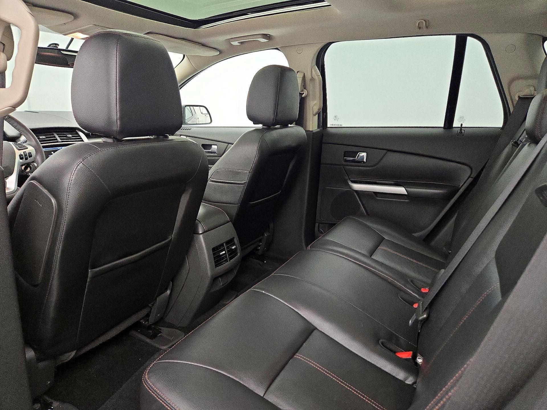 Thumbnail: 2014 Ford Edge - 19