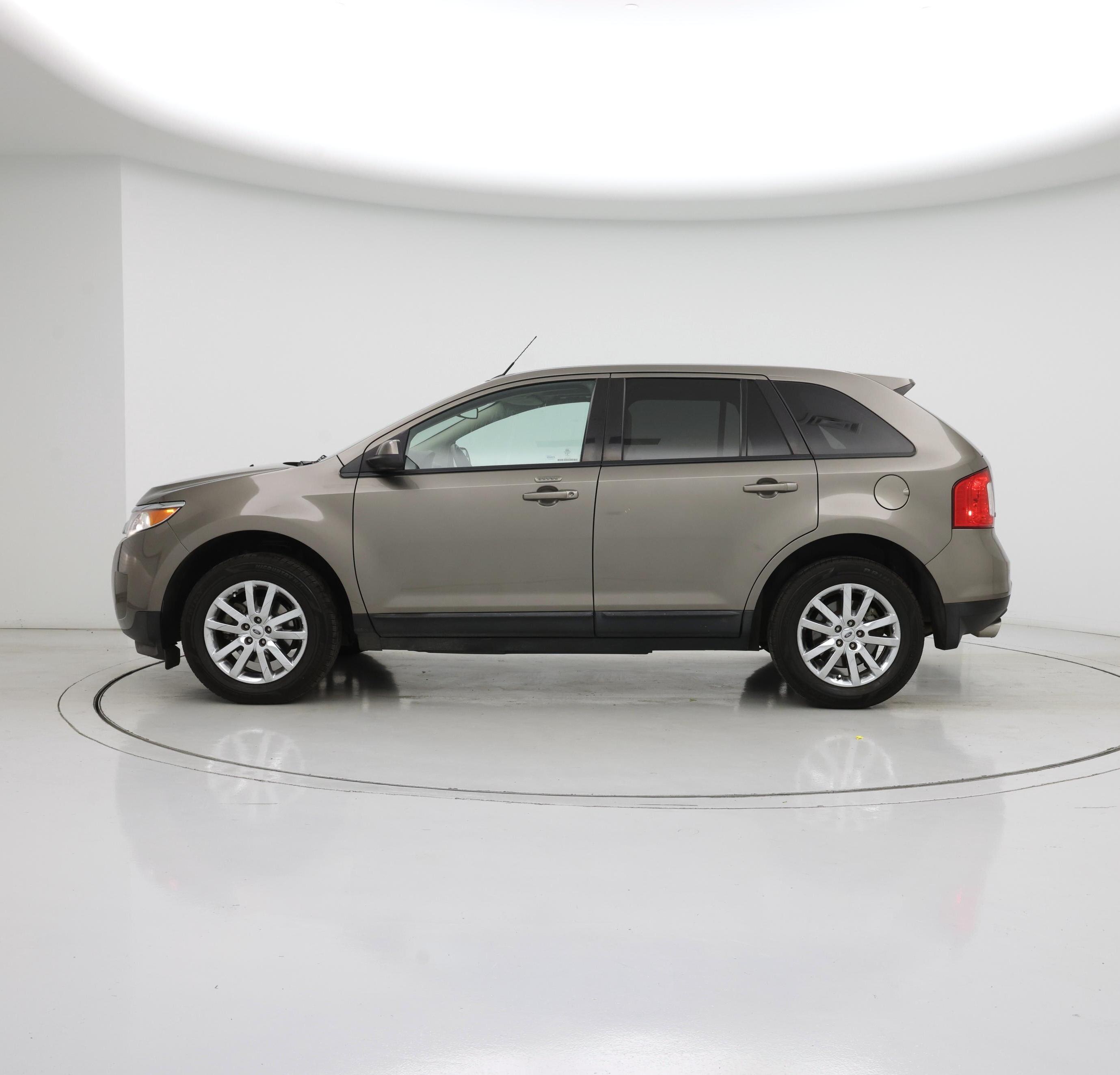 Thumbnail: 2014 Ford Edge - 3