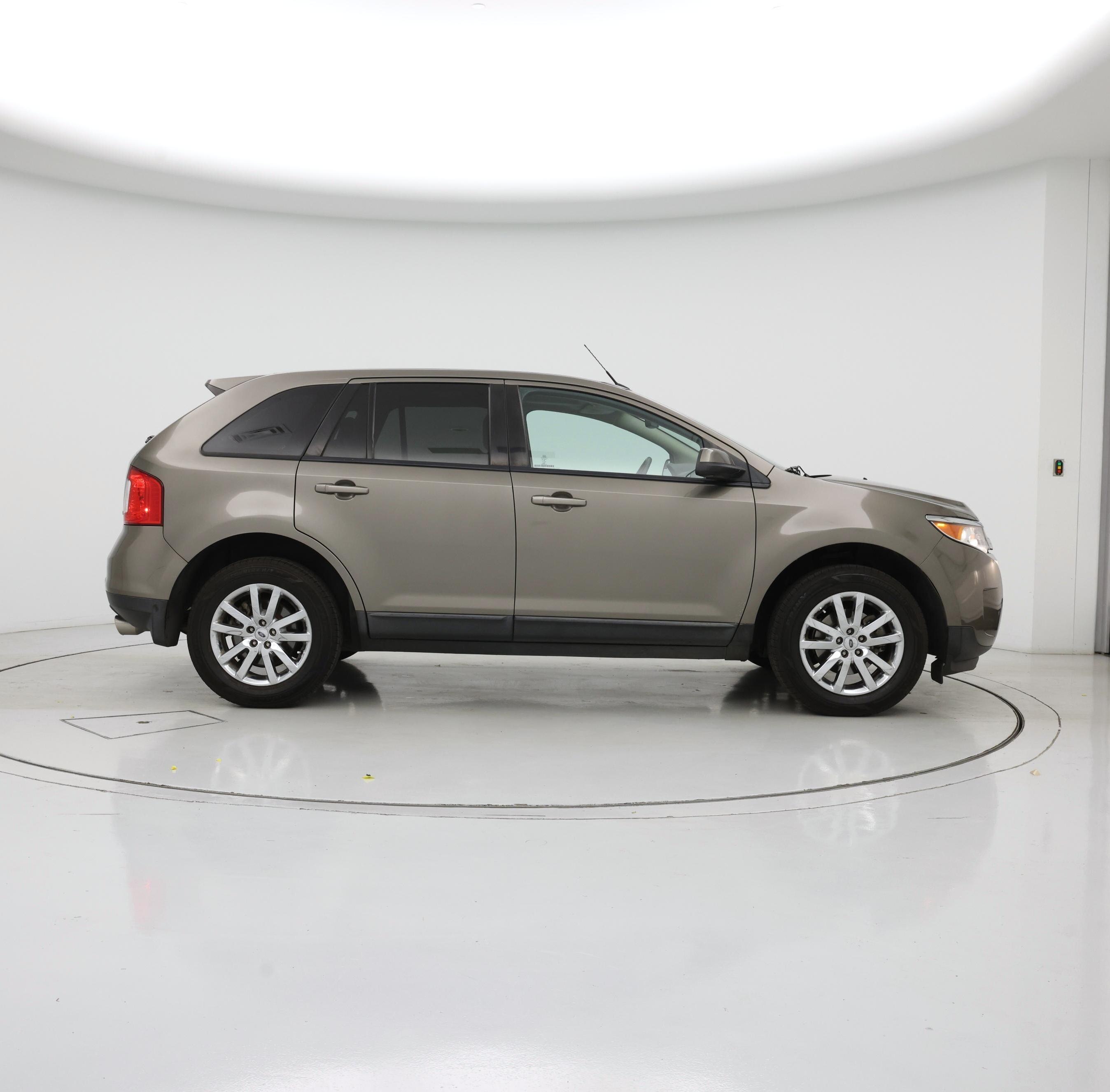 Thumbnail: 2014 Ford Edge - 7